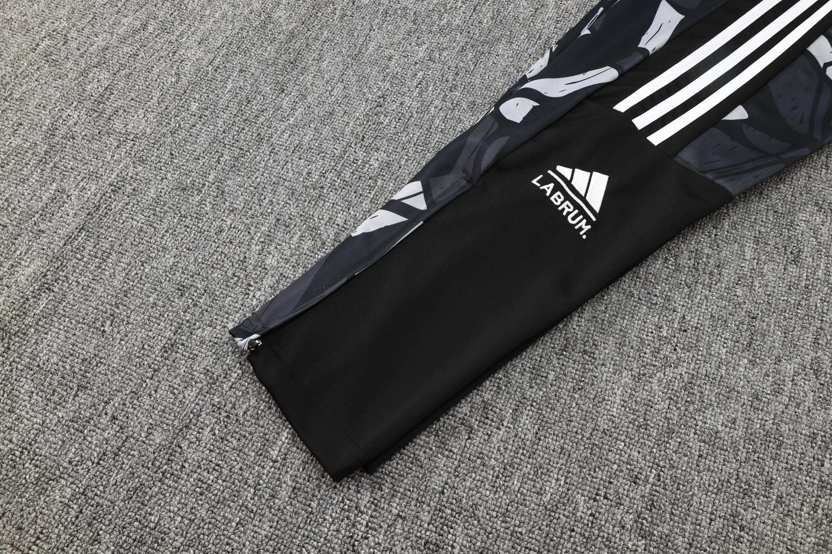 Arsenal training suit