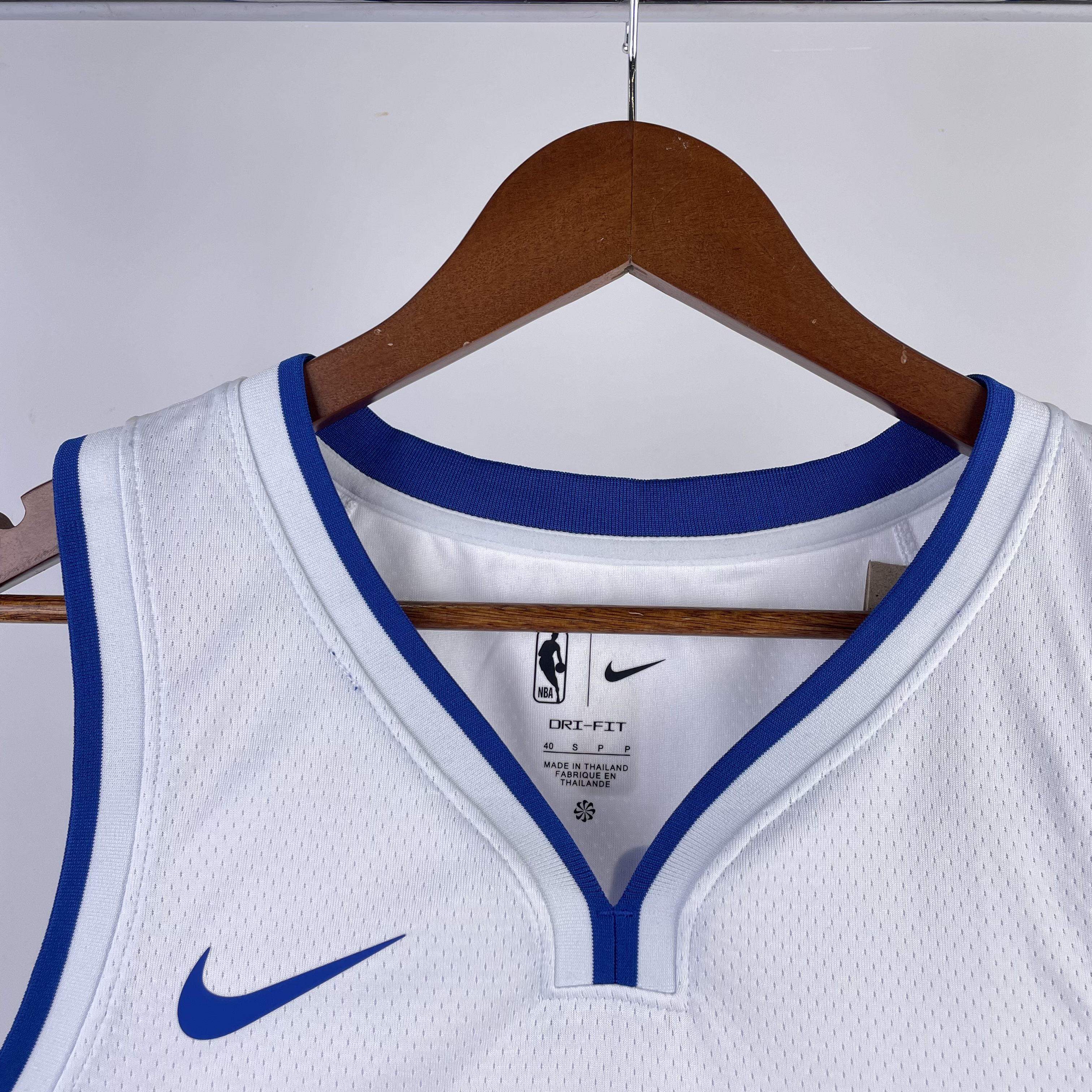 23 Season Detroit Pistons White  #25