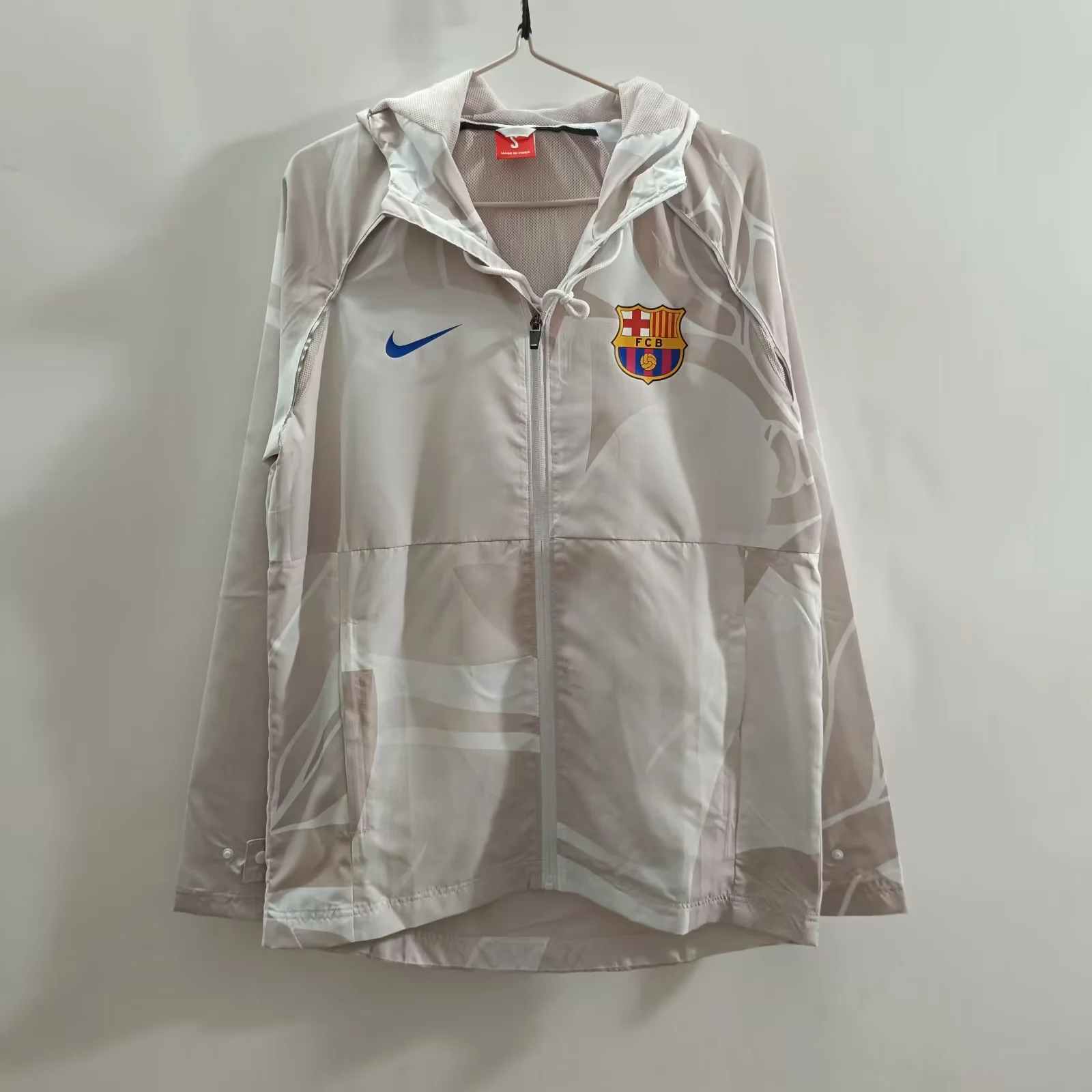 Barcelona windbreaker