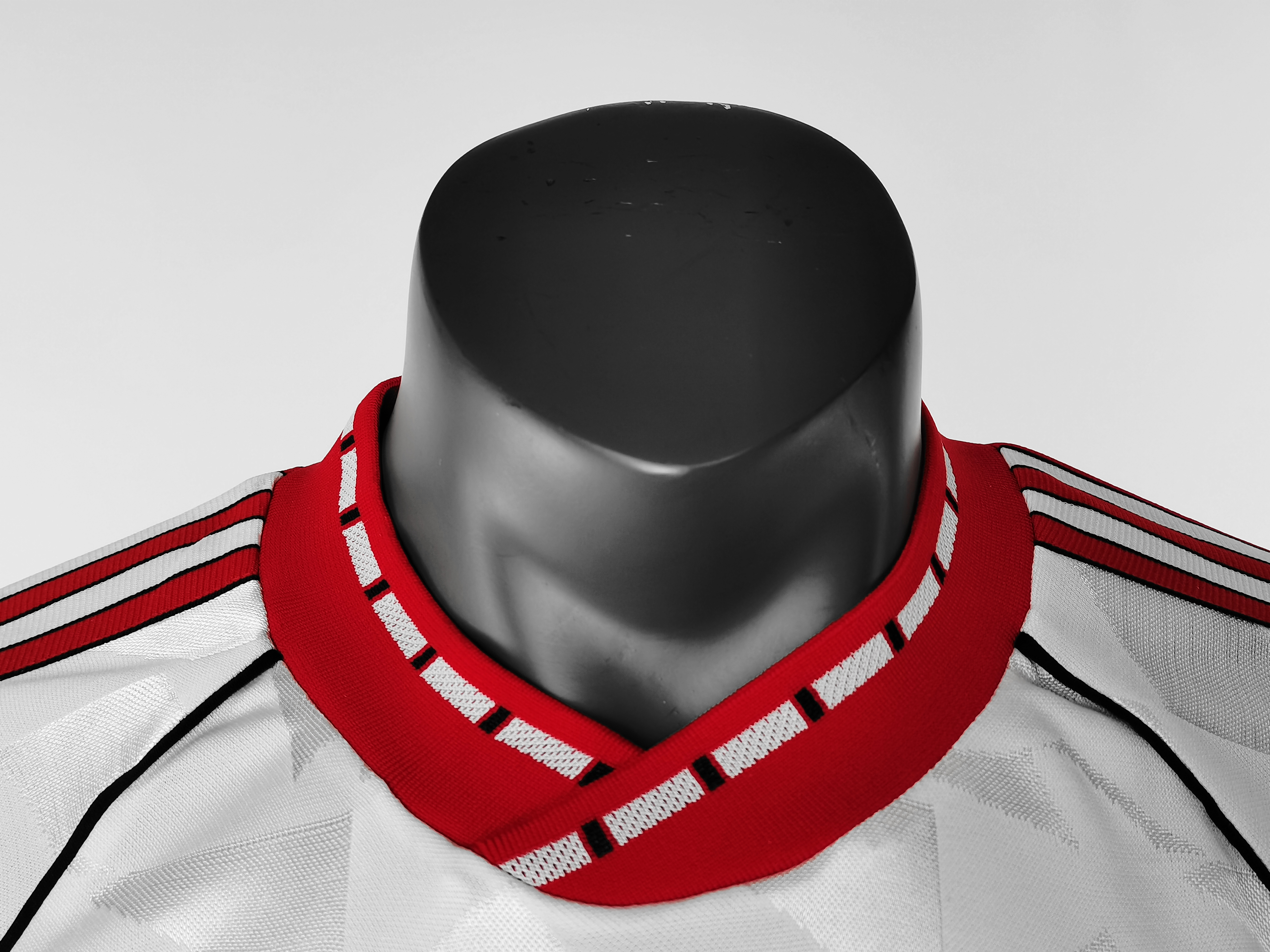 Retro Manchester United 1991 Away