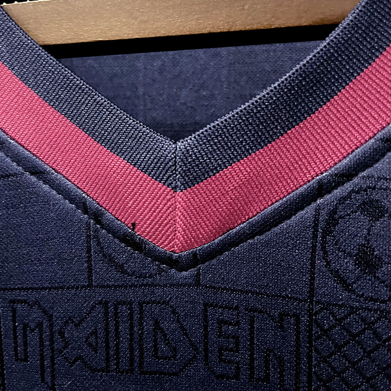 Retro  IRON MAIDEN X WEST HAM 2010 HOME