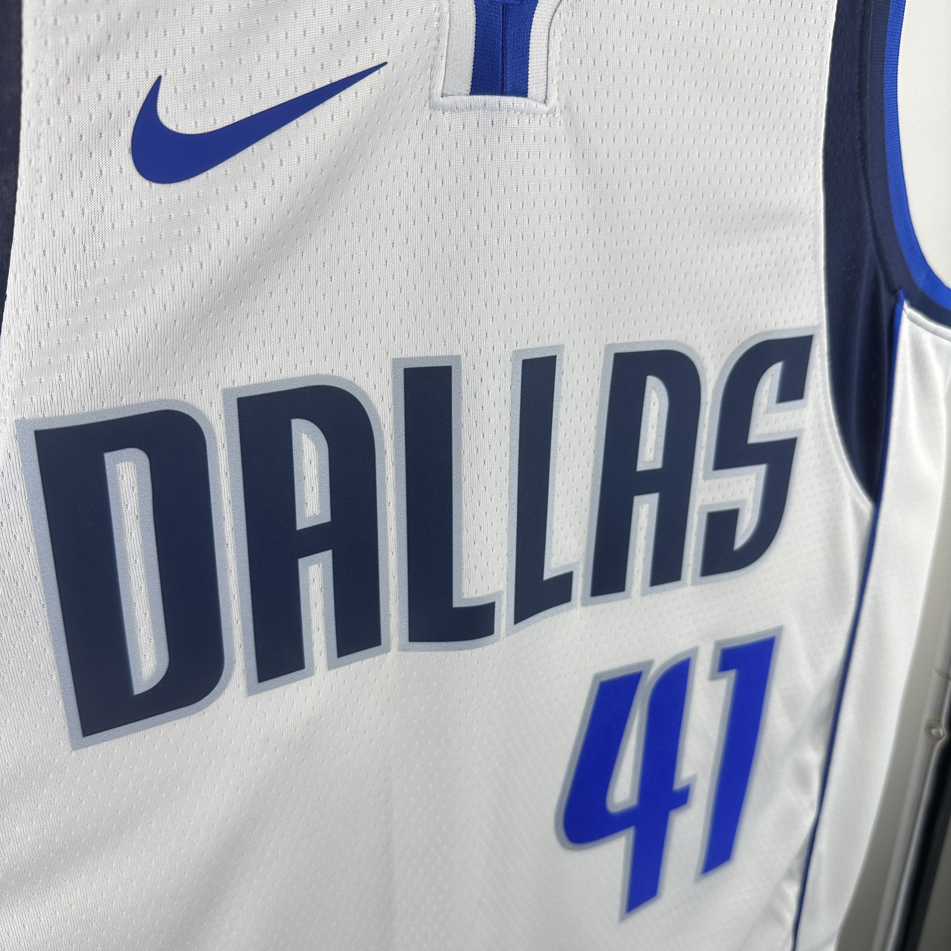 Dallas Mavericks White#41