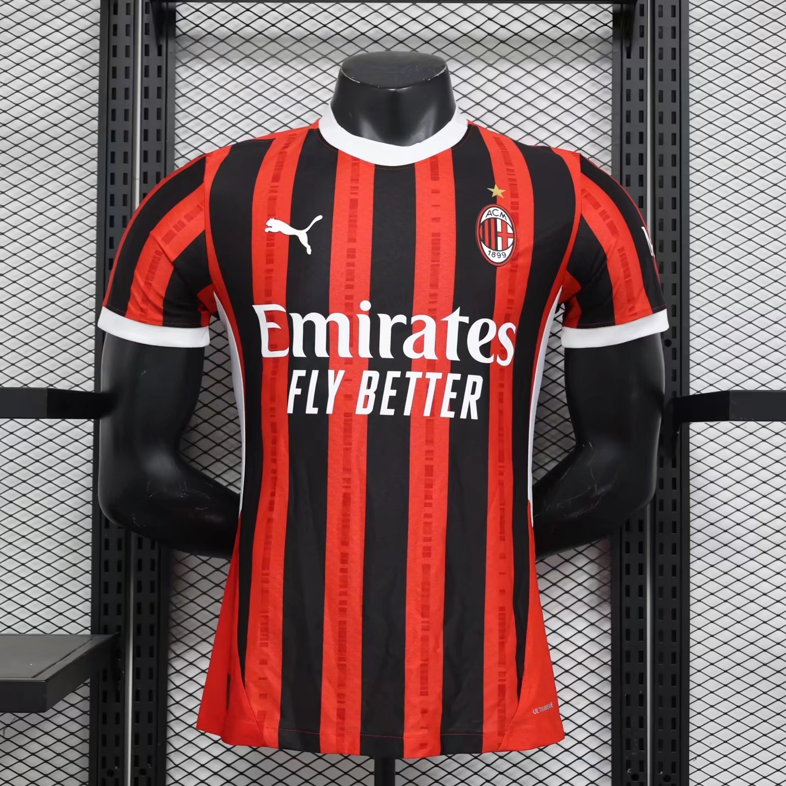 Player Version  AC Milan 24/25 Home