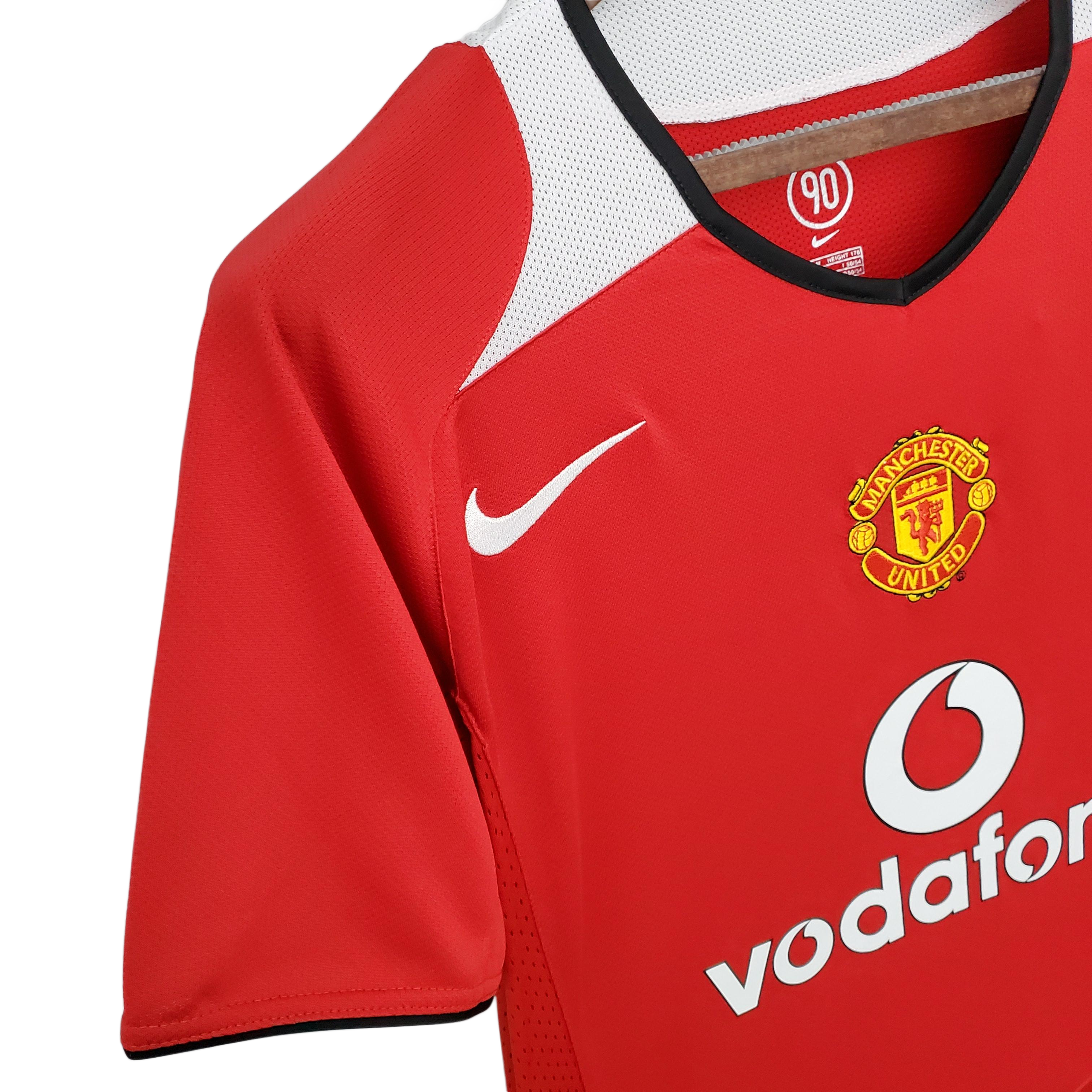 Retro Manchester United 2004/06 Home Red