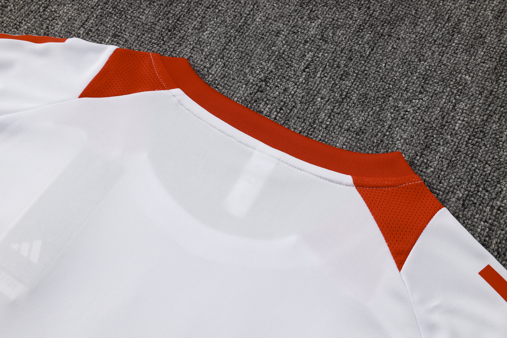 SC Internacional Short Sleeves training suit D1270