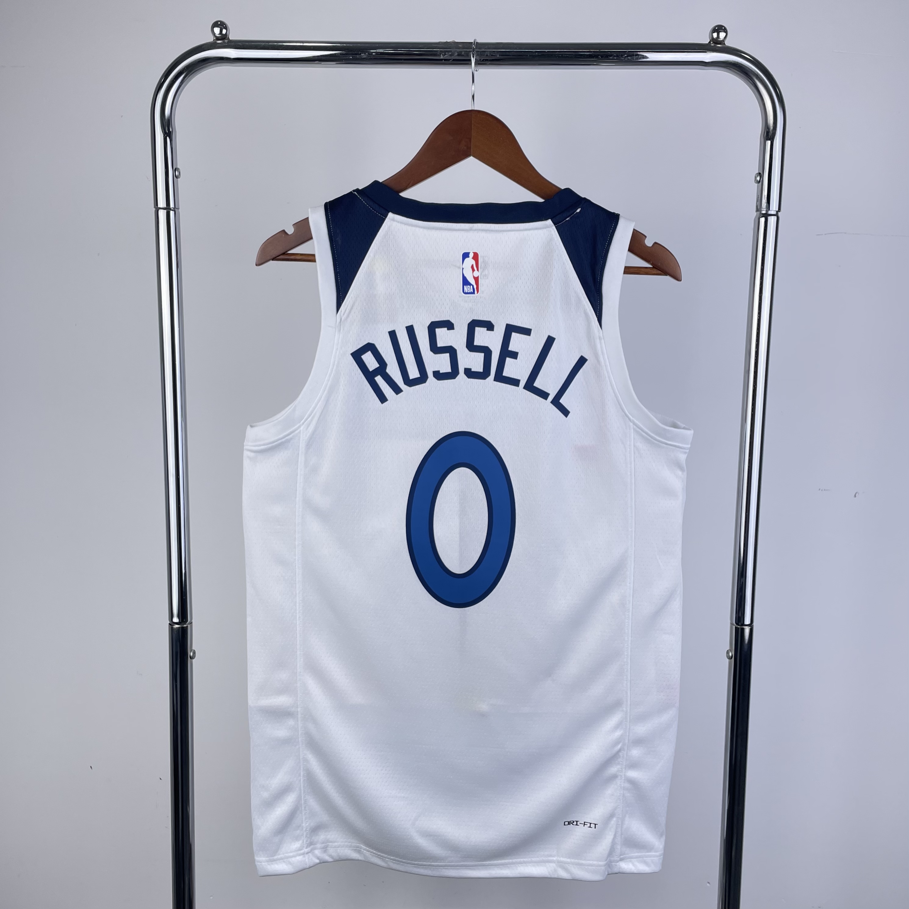 23 SEASON MINNESOTA TIMBERWOLVES HOME  NO.0 RUSSELL