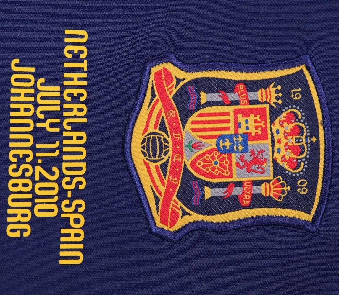 Kids Retro Kit Spain 2010 Away