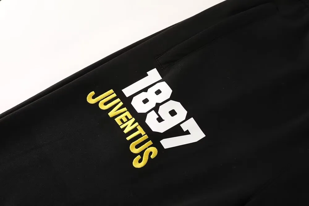 Juventus Hoodie Black Suit