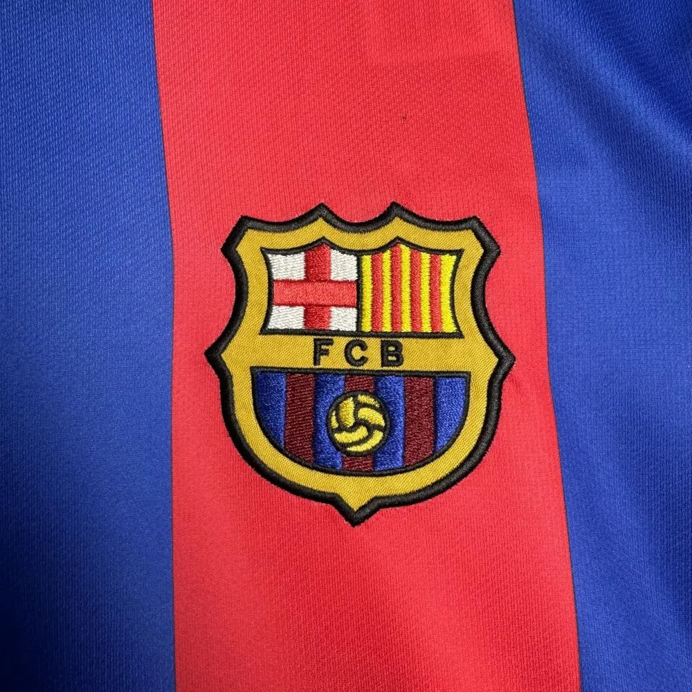 Retro 04/05 Barcelona Home S-XXL