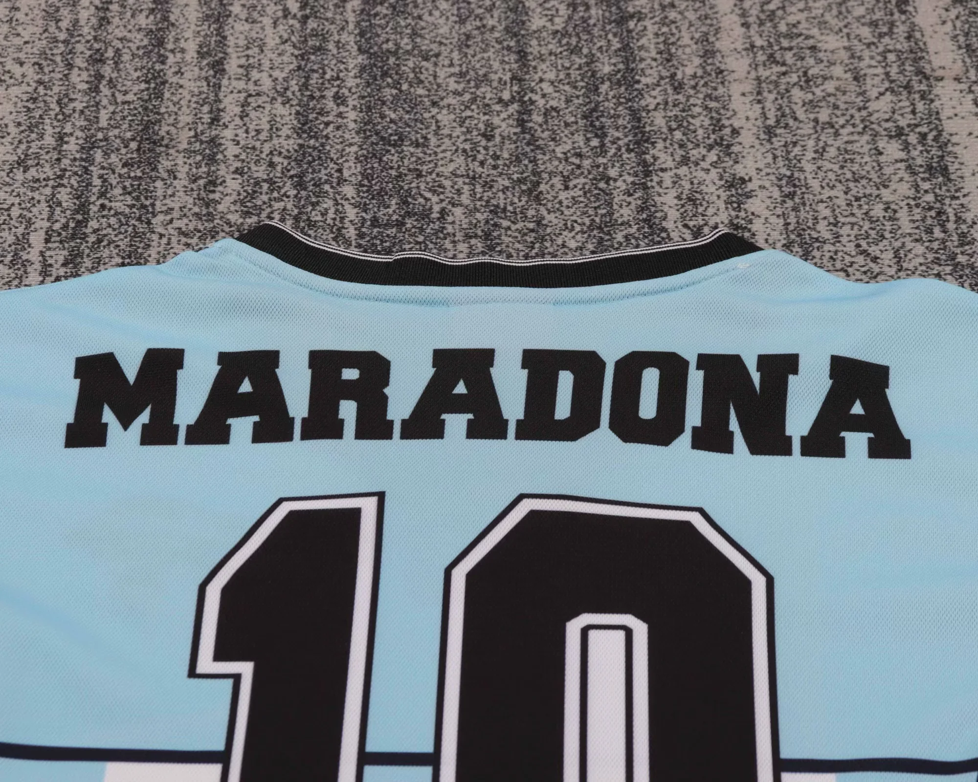Kids Retro Kit Argentina 2001 Maradona Memorial Edition