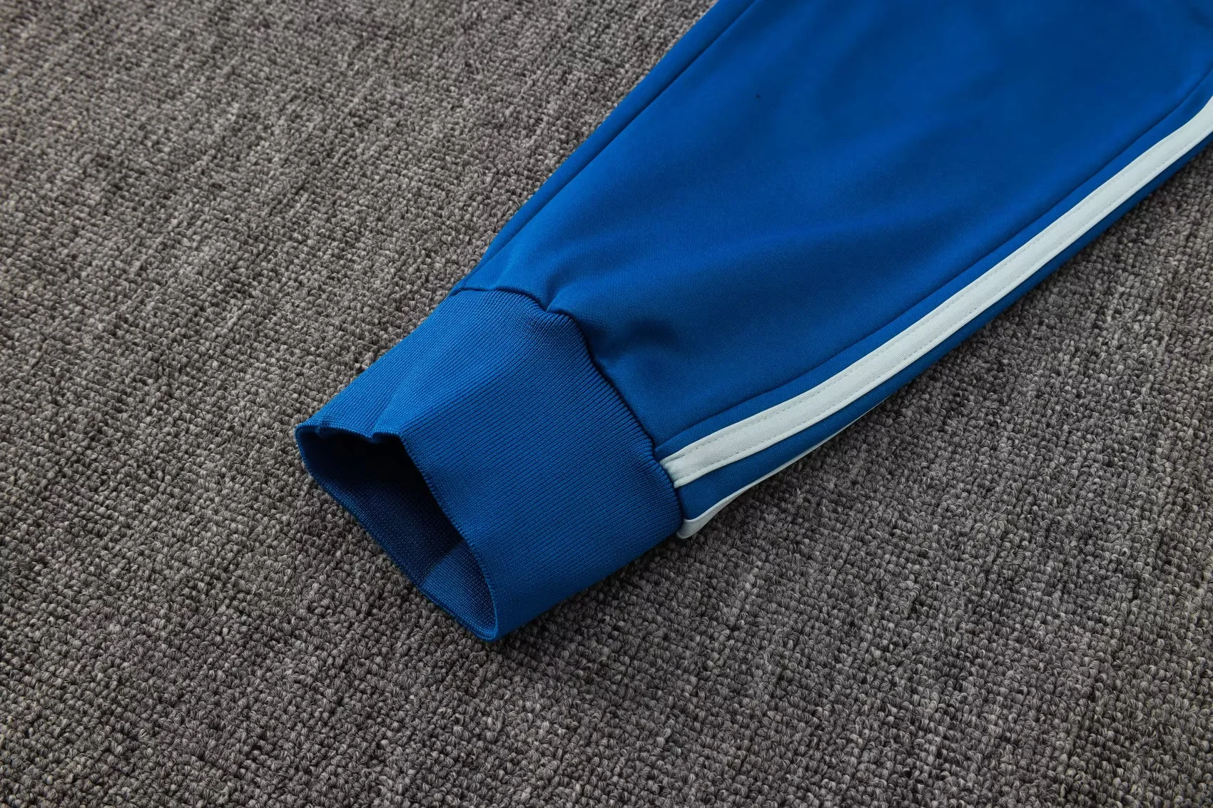 Adult/ Kid Half-zipper Hooded Spain Training Suit