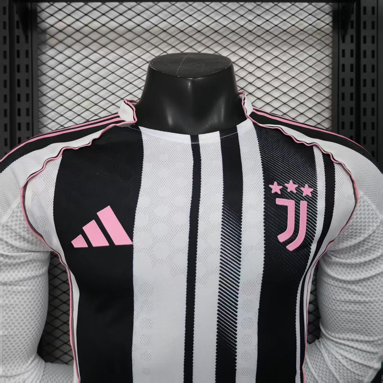 Player Version juventus 25/26 Home Long Sleevs