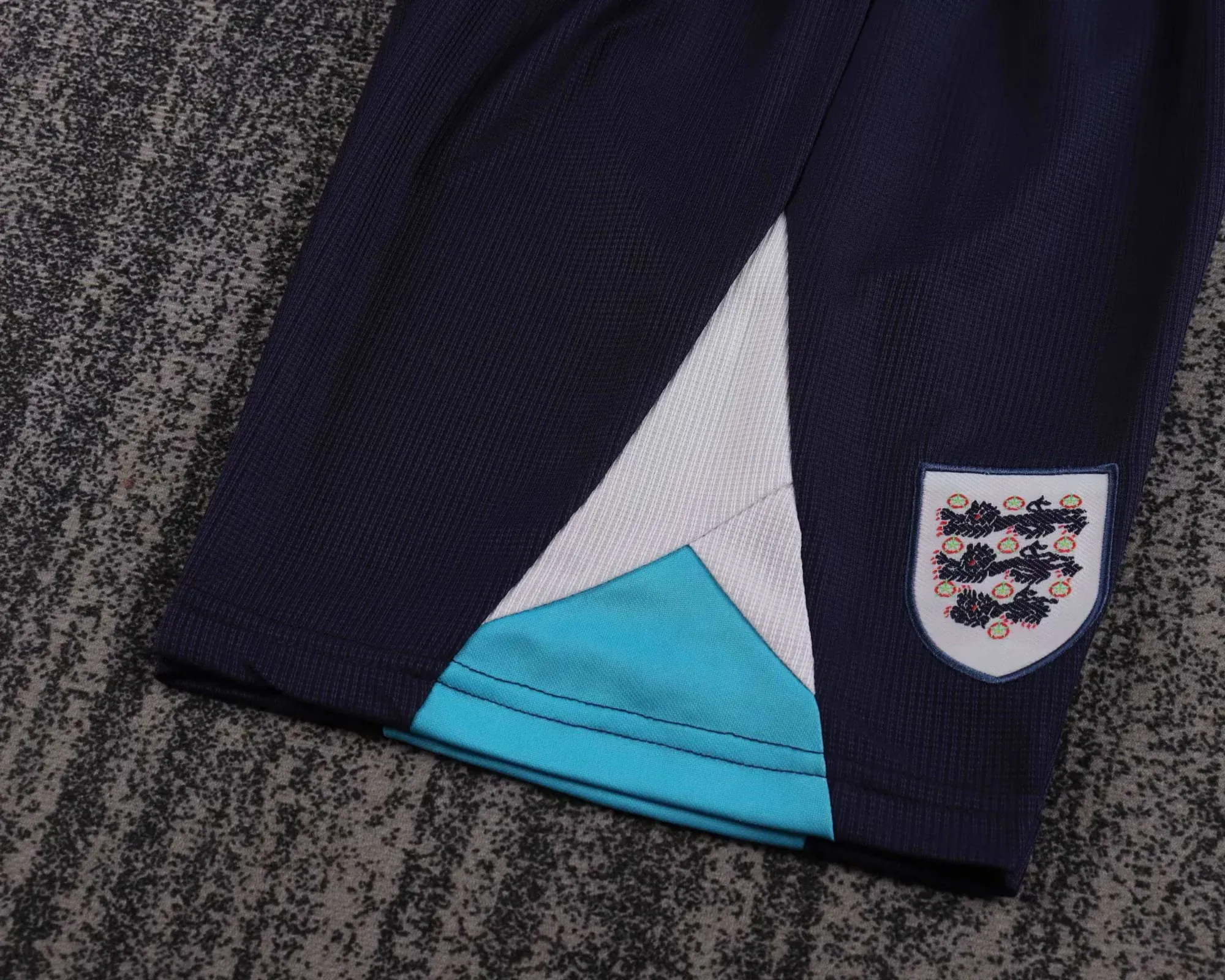 Kids Retro Kit England 1996 Home