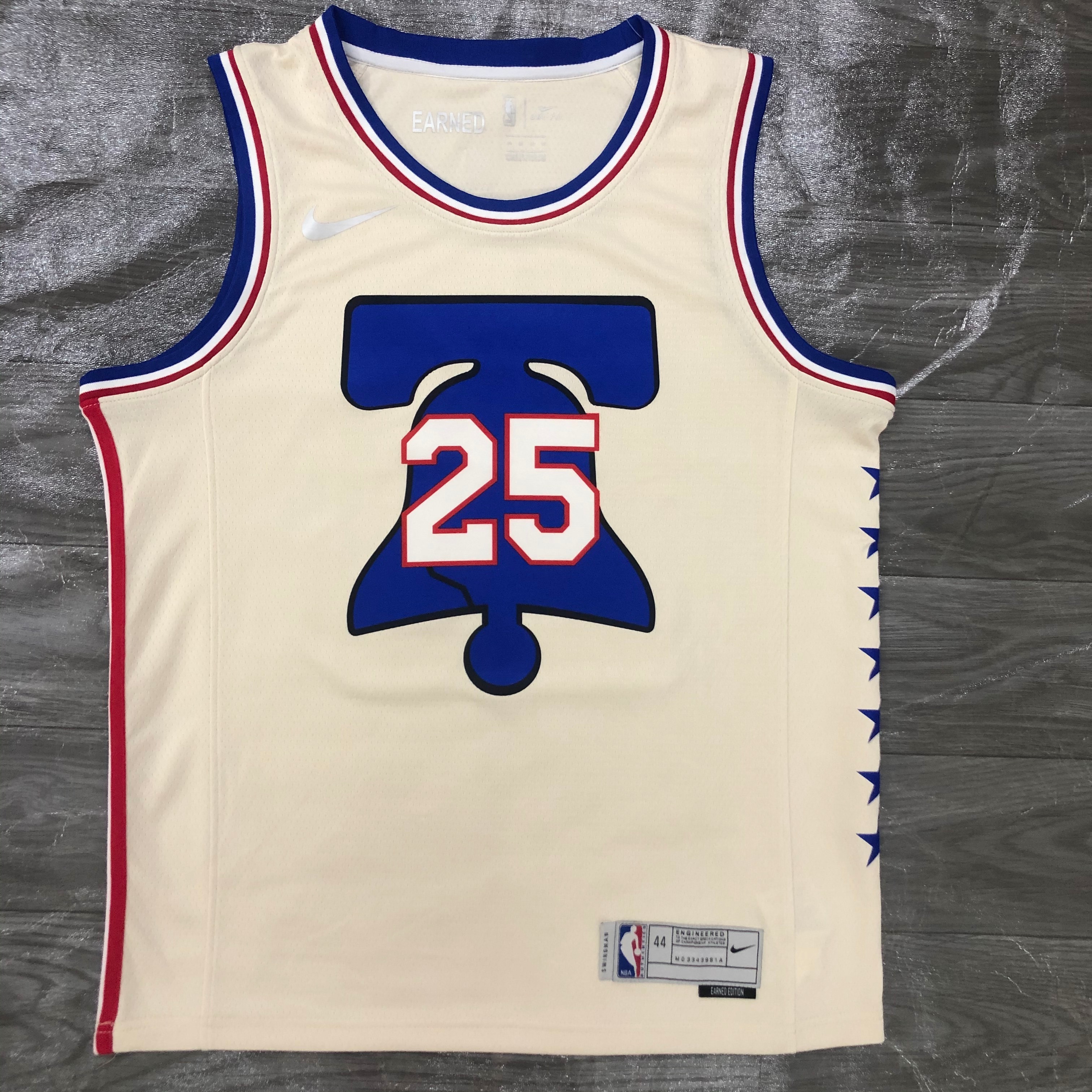 21 Season Philadelphia 76ers  #25