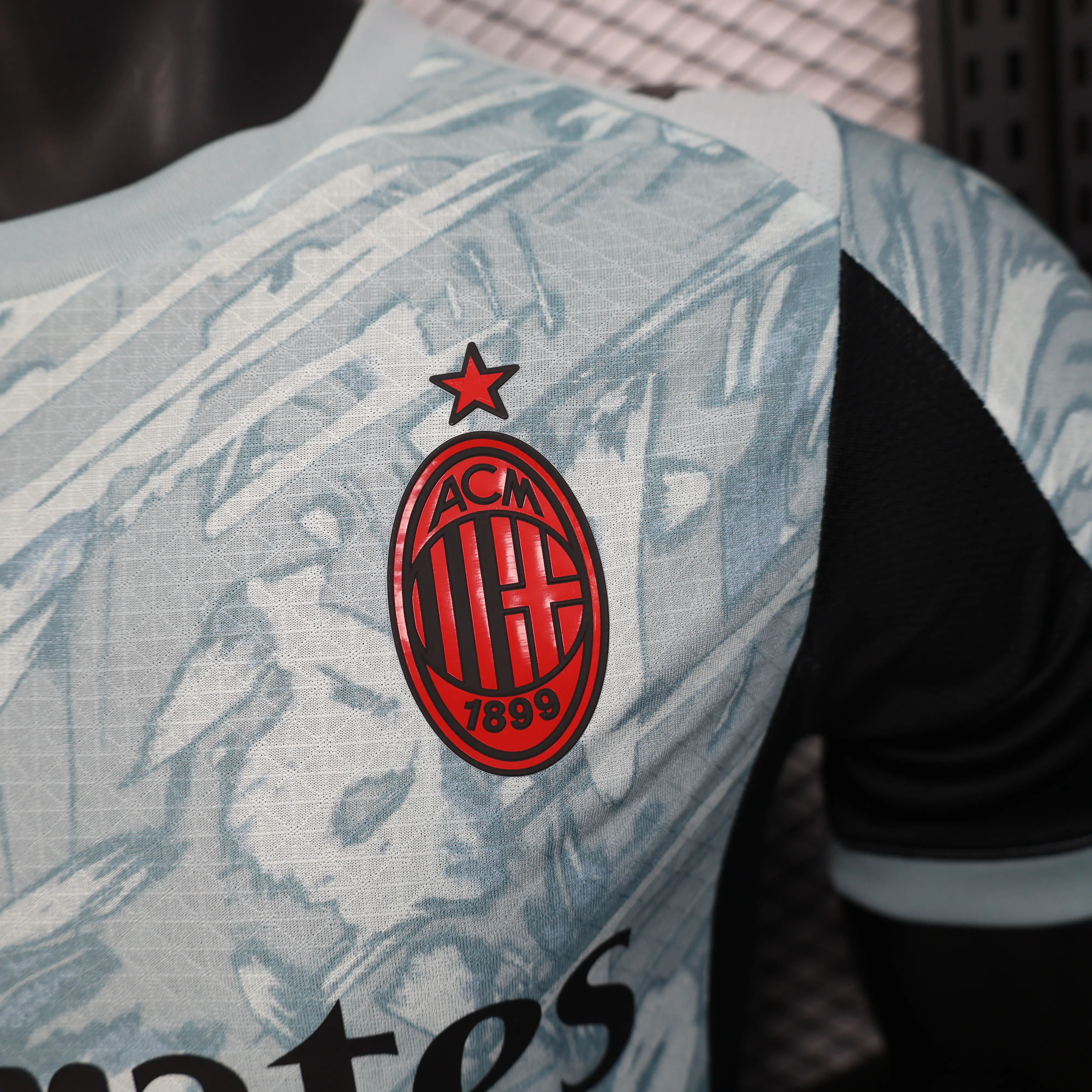 Player Version AC MILAN GOALKEEPER HOME 2025/26
