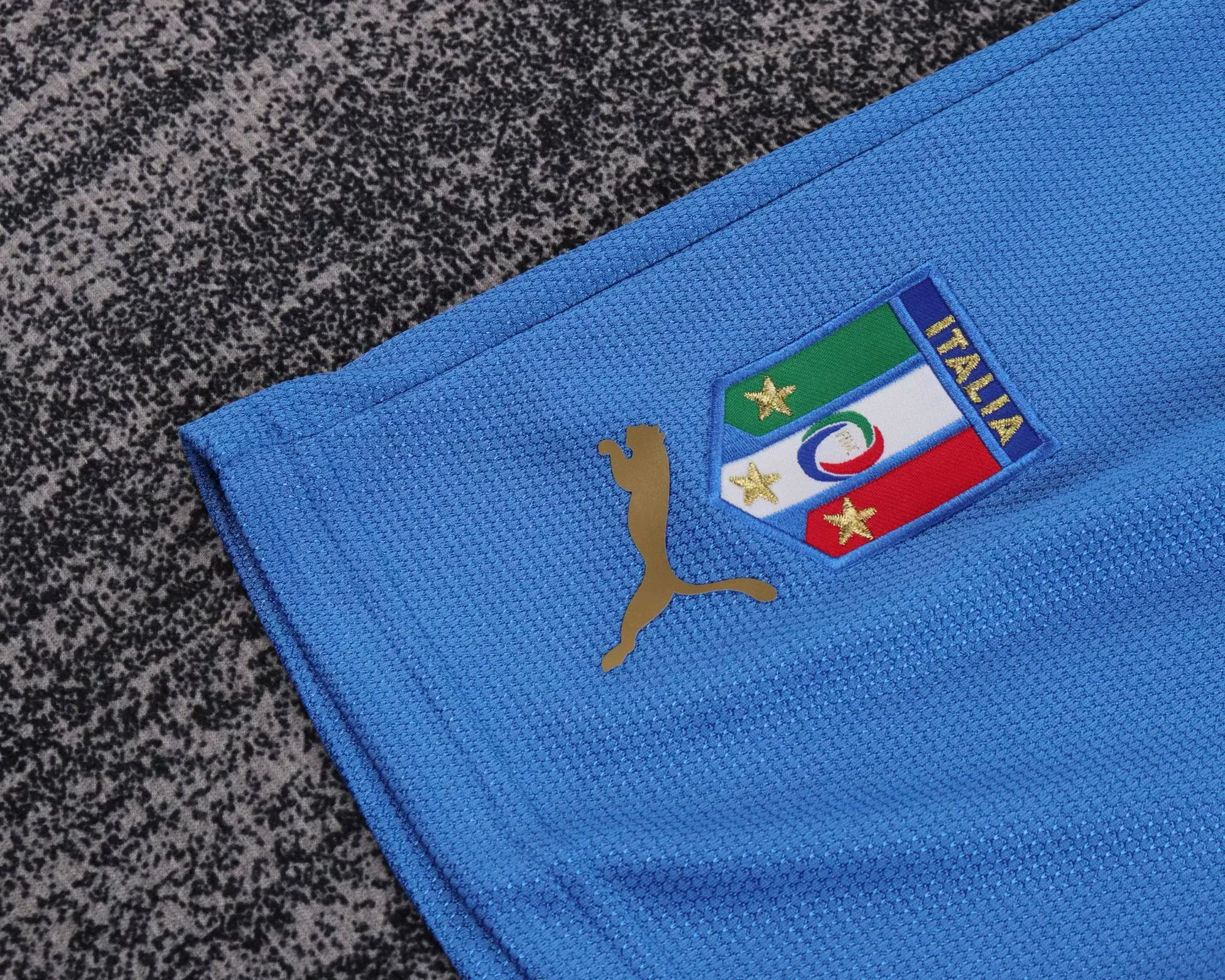 Kids Retro Kit Italy 05/06 Home