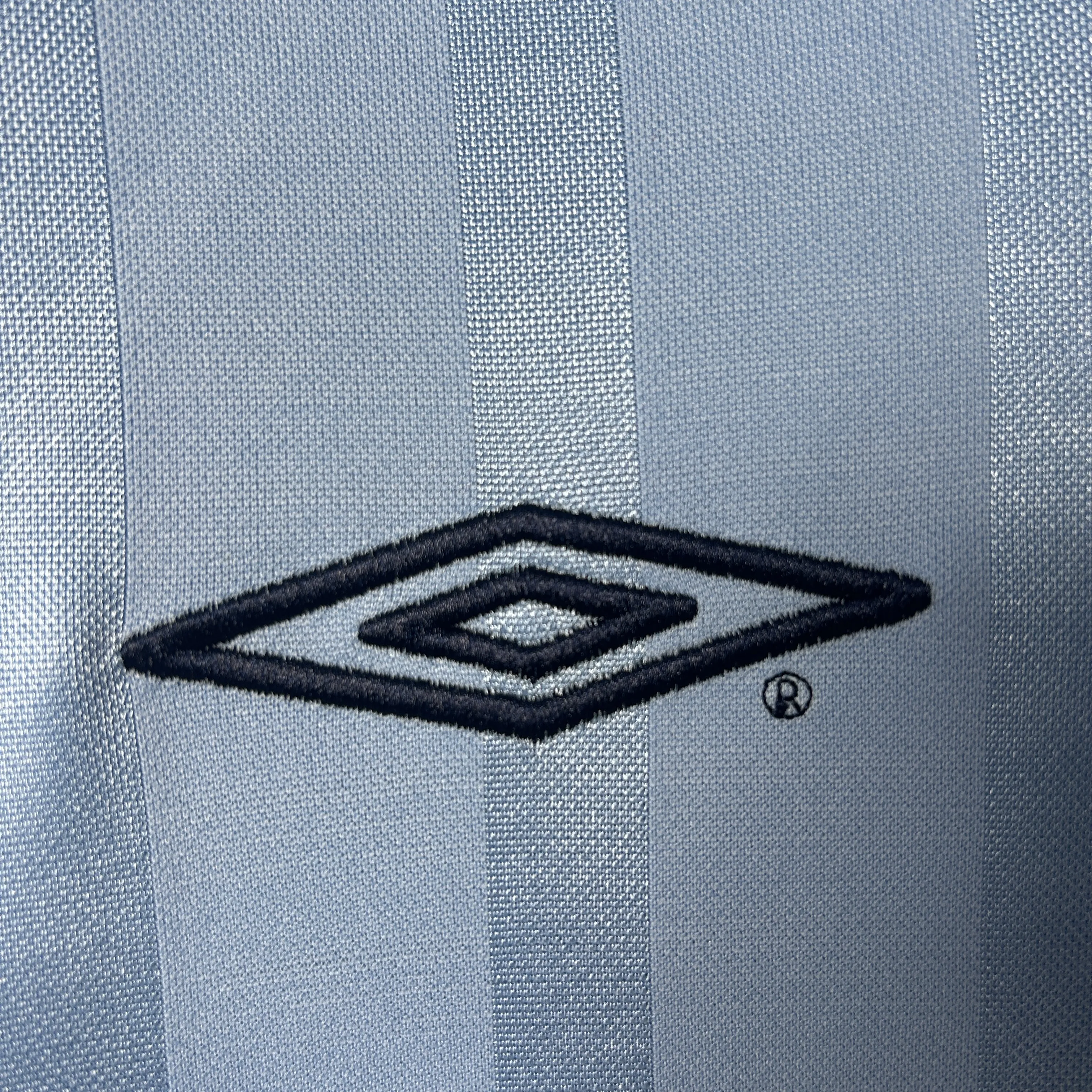 Retro Celta de Vigo 2001-02 Home kit