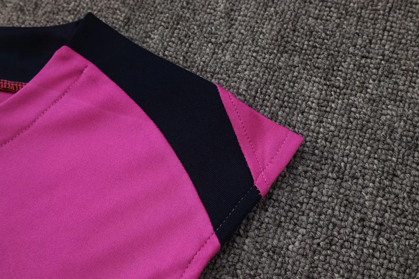 Barcelona Sleevesless Training Suit D2509