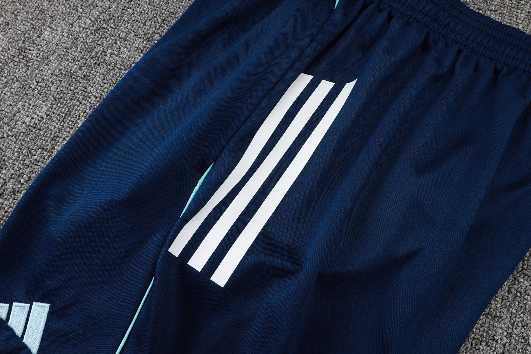 Short Sleeves Arsenal Training suit D2553