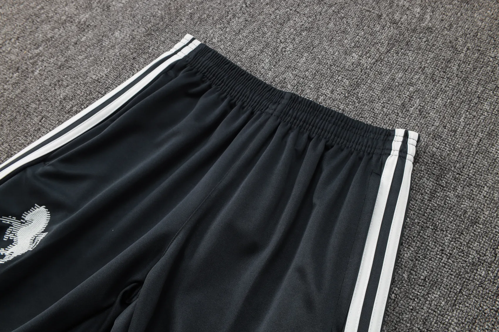 Adult/ Kids Juventus Full Zipper White/Gray Training Suit S_XXL