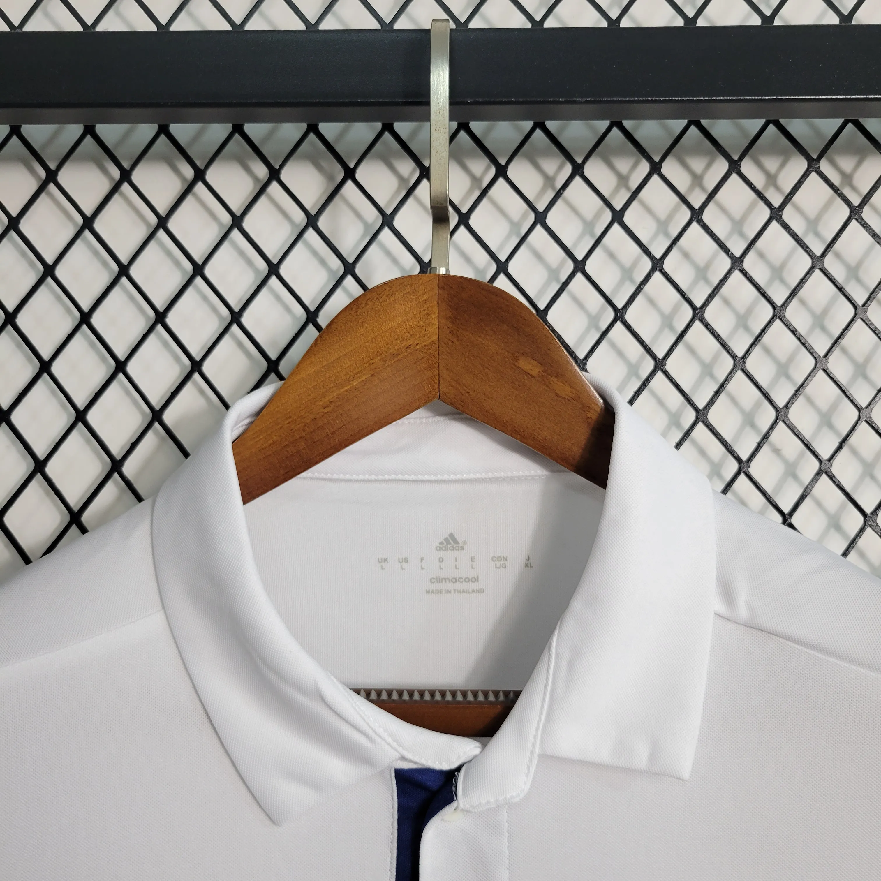 Retro  Real Mαdrid 16/17 Home White Long Sleeves