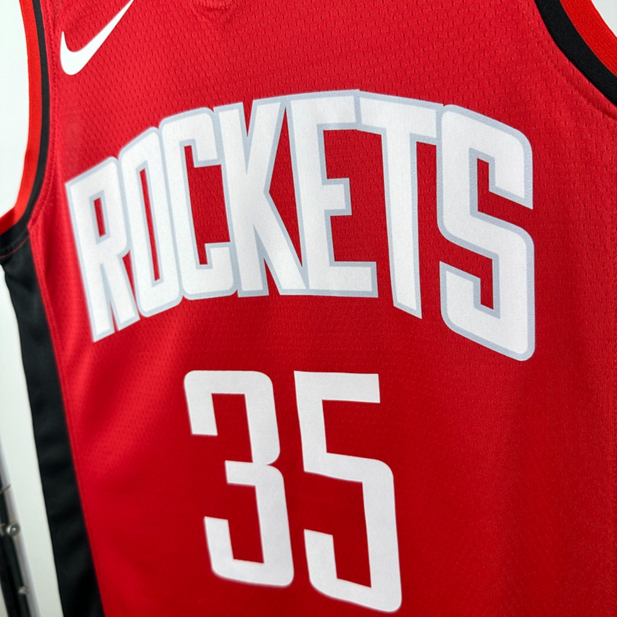 23 Season Rockets Red #35