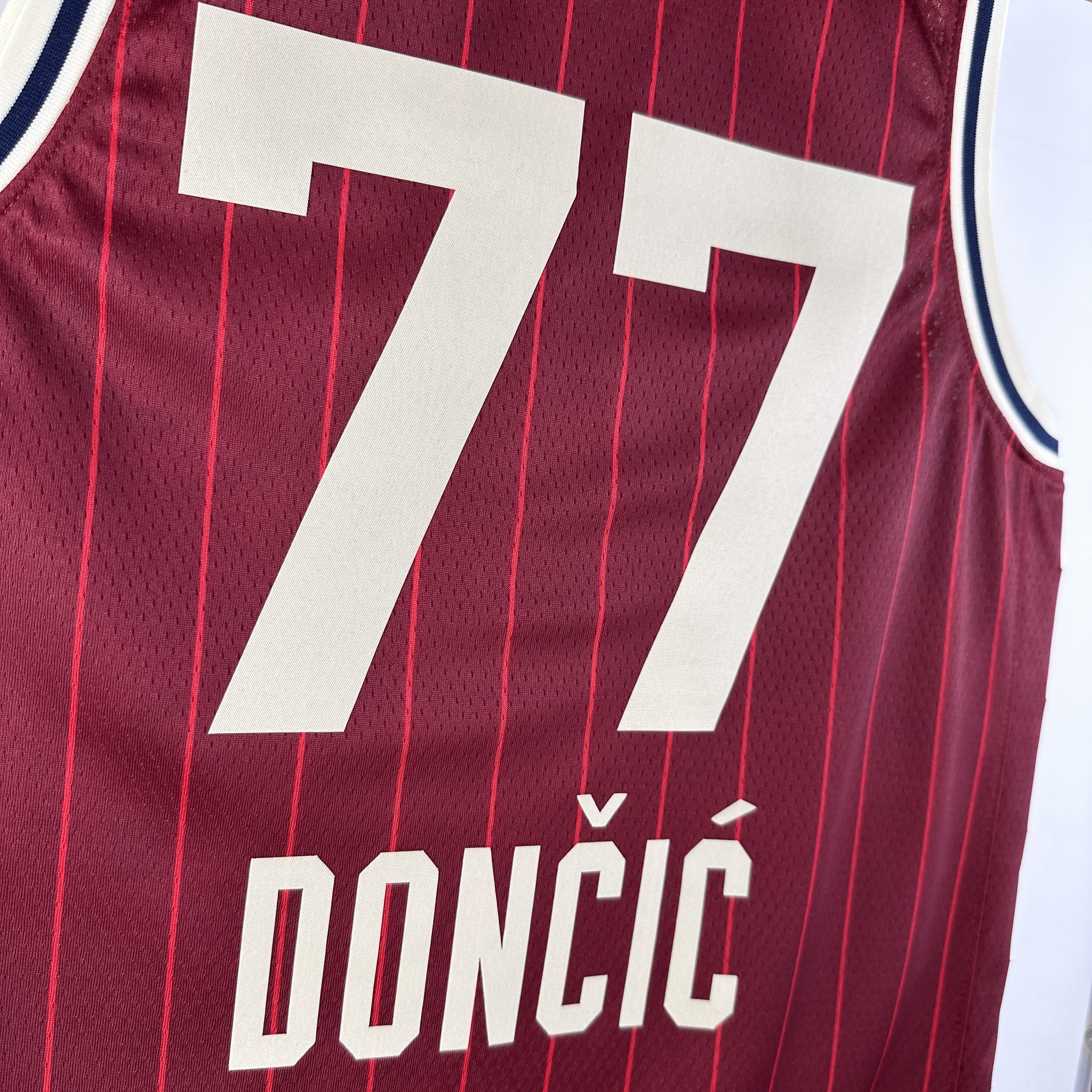 24 Season All Star Red No.77 Dončić