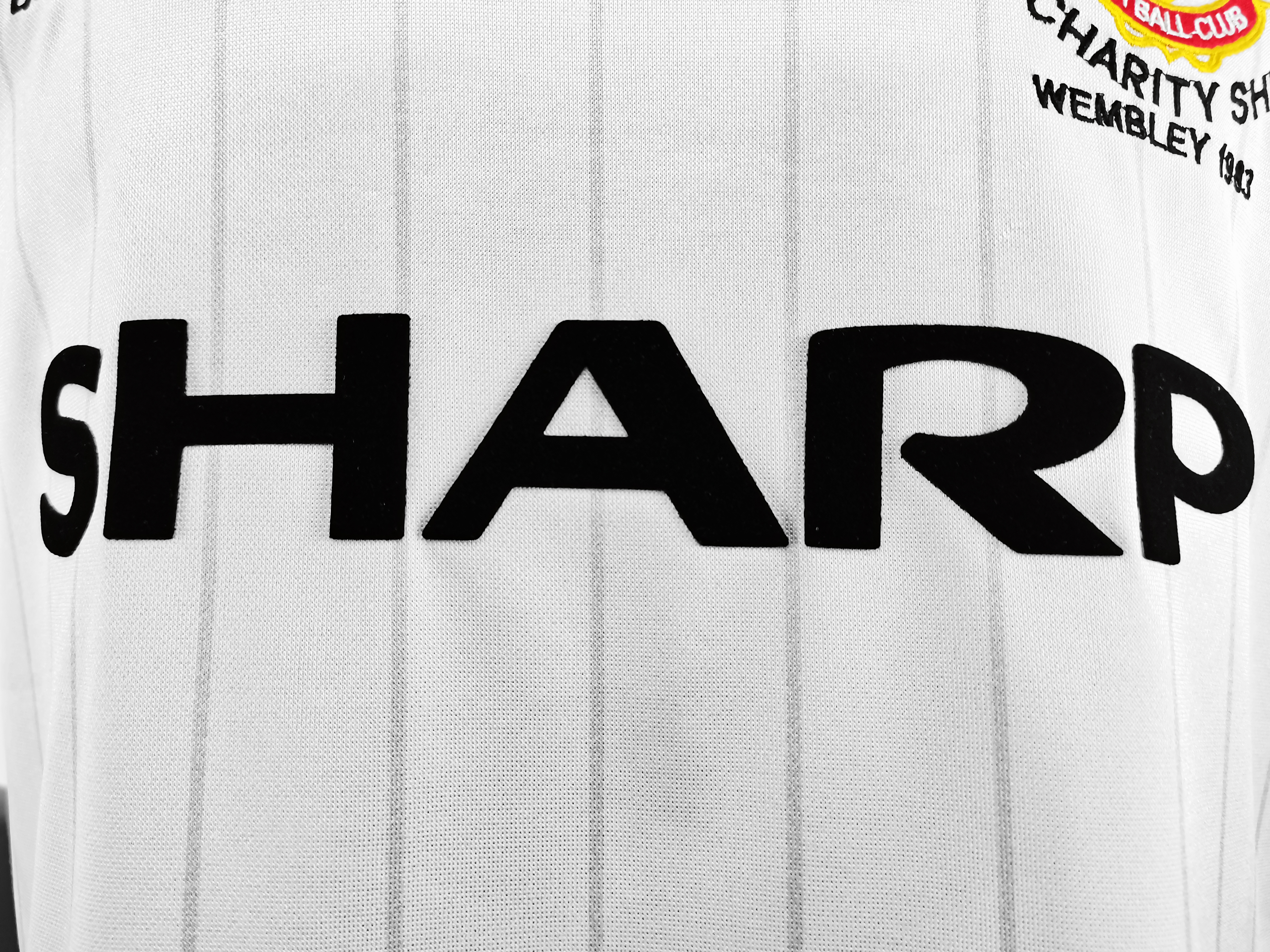 Retro Manchester United 1983 Away