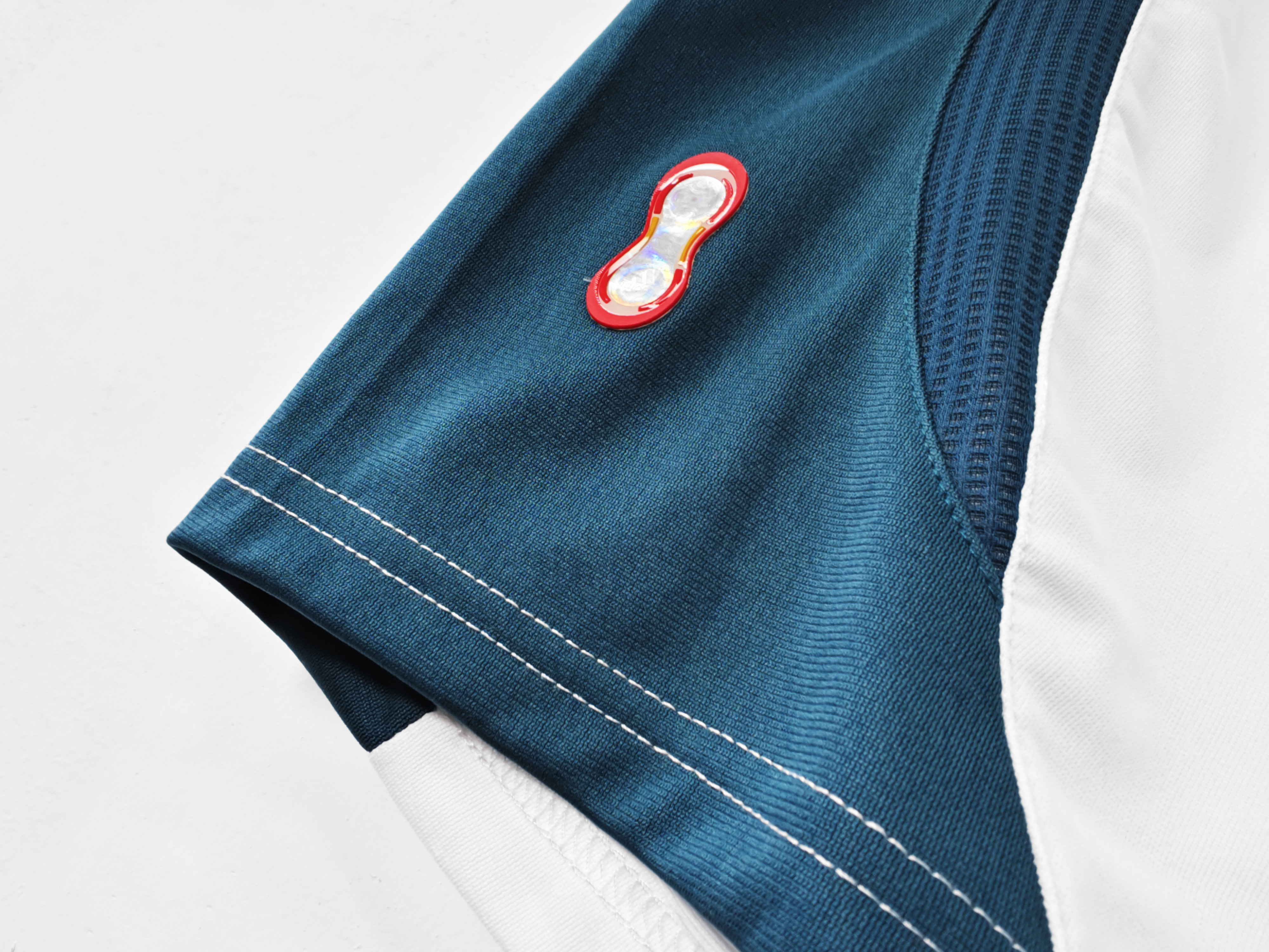 Retro LVP 2006-07 Third