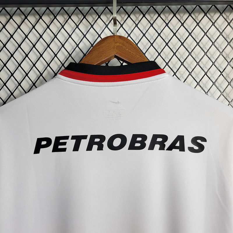 Retro  2001 Flamengo Away White
