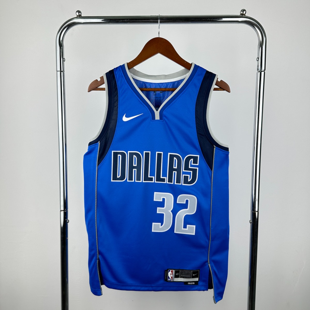 Dallas Mavericks Blue #32