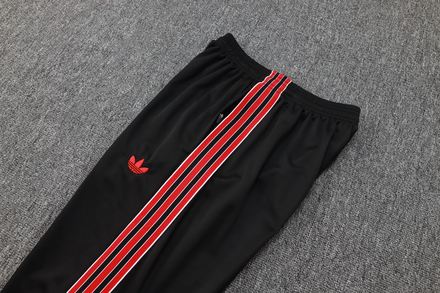 Adult/ Kids Manchester united 24/25 half zipper Training B2506