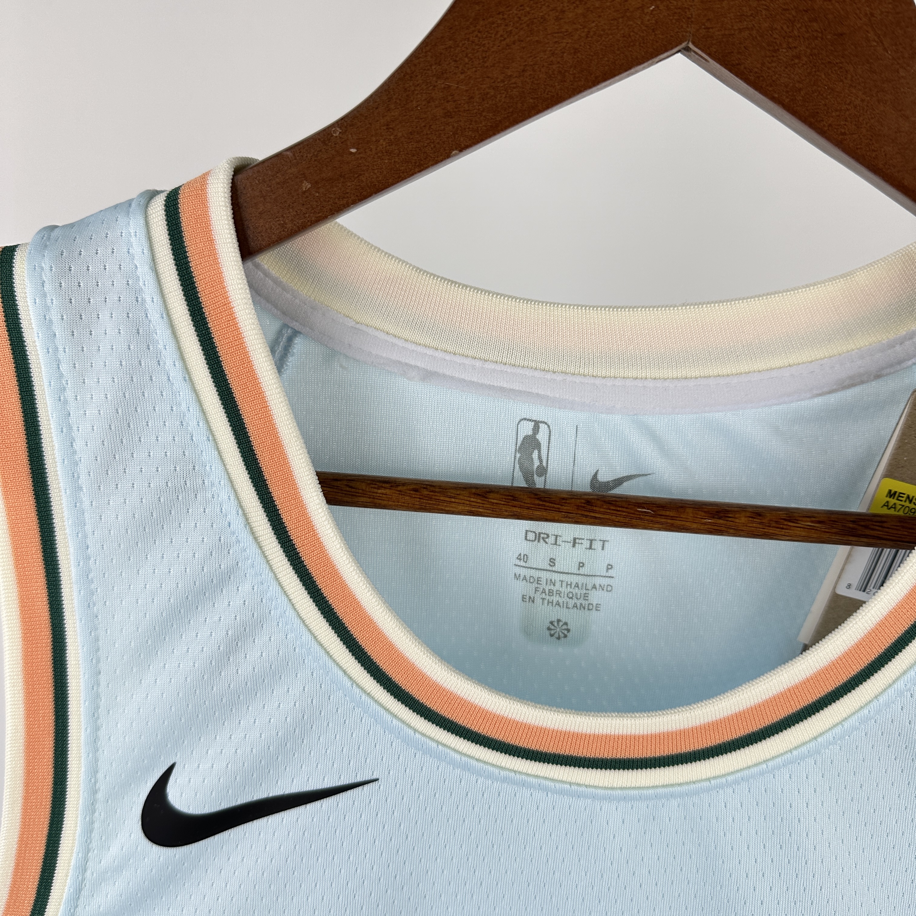 25 SEASON SAN ANTONIO SPURS CITY EDITION  #3 PAUL