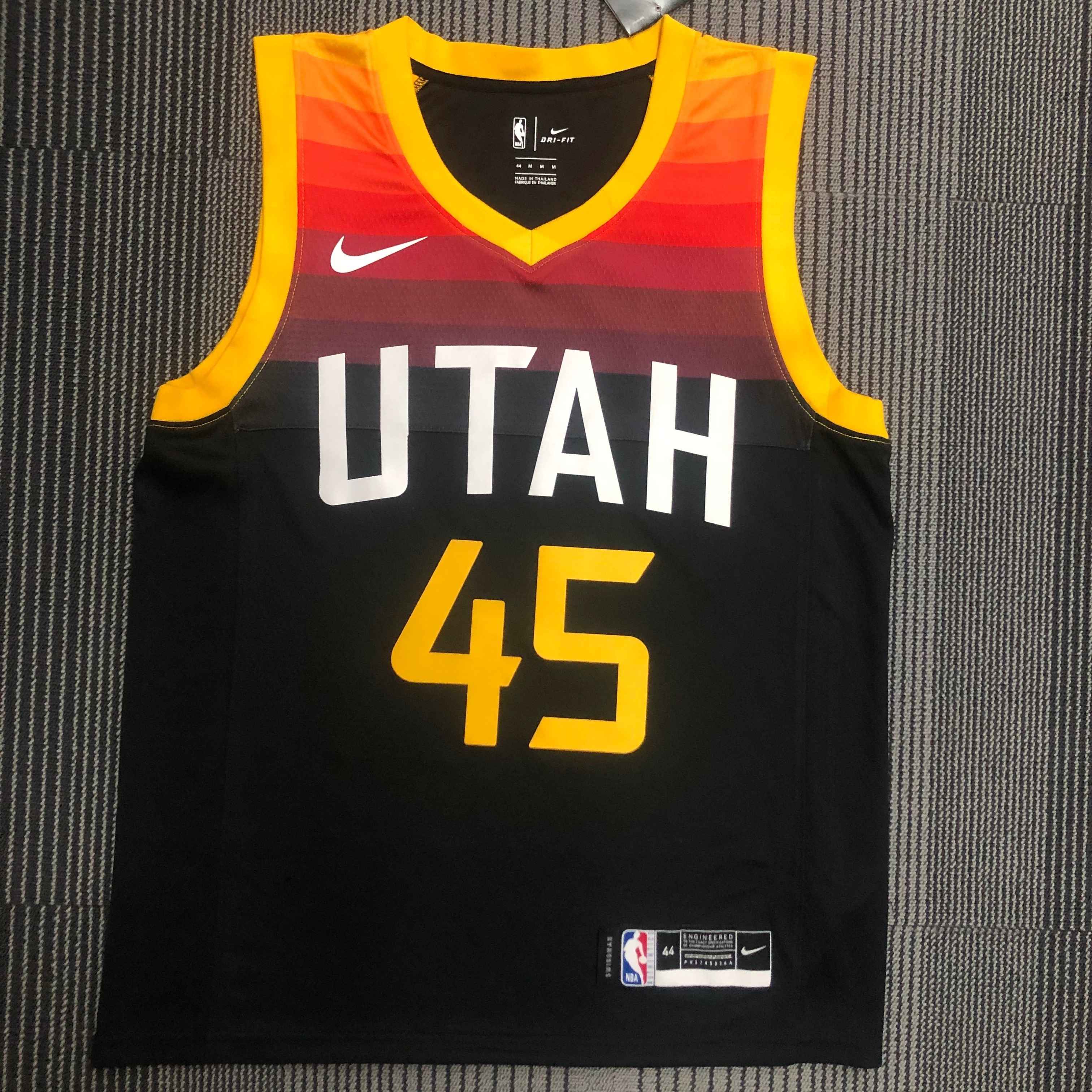 21 Season UTAH JAZZ City Verion No.45 Mitchell