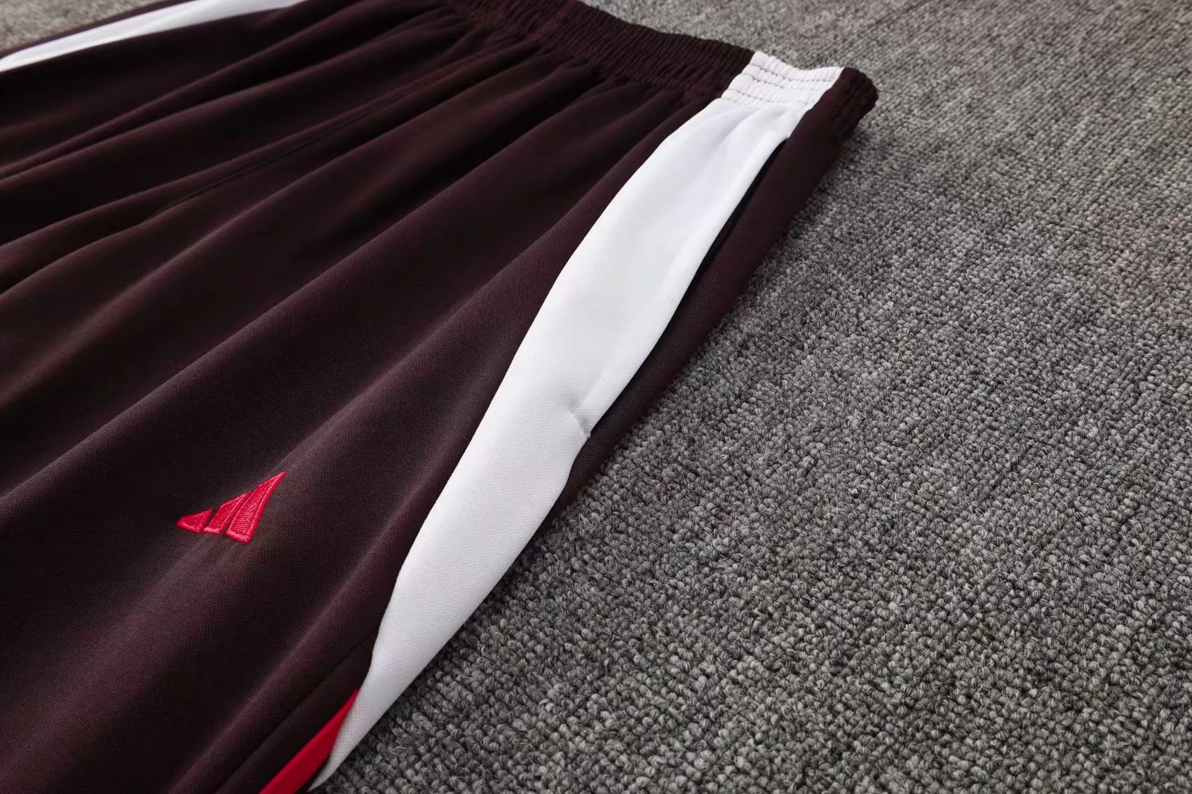 Bayern Munich Half-Zipper Training Suit