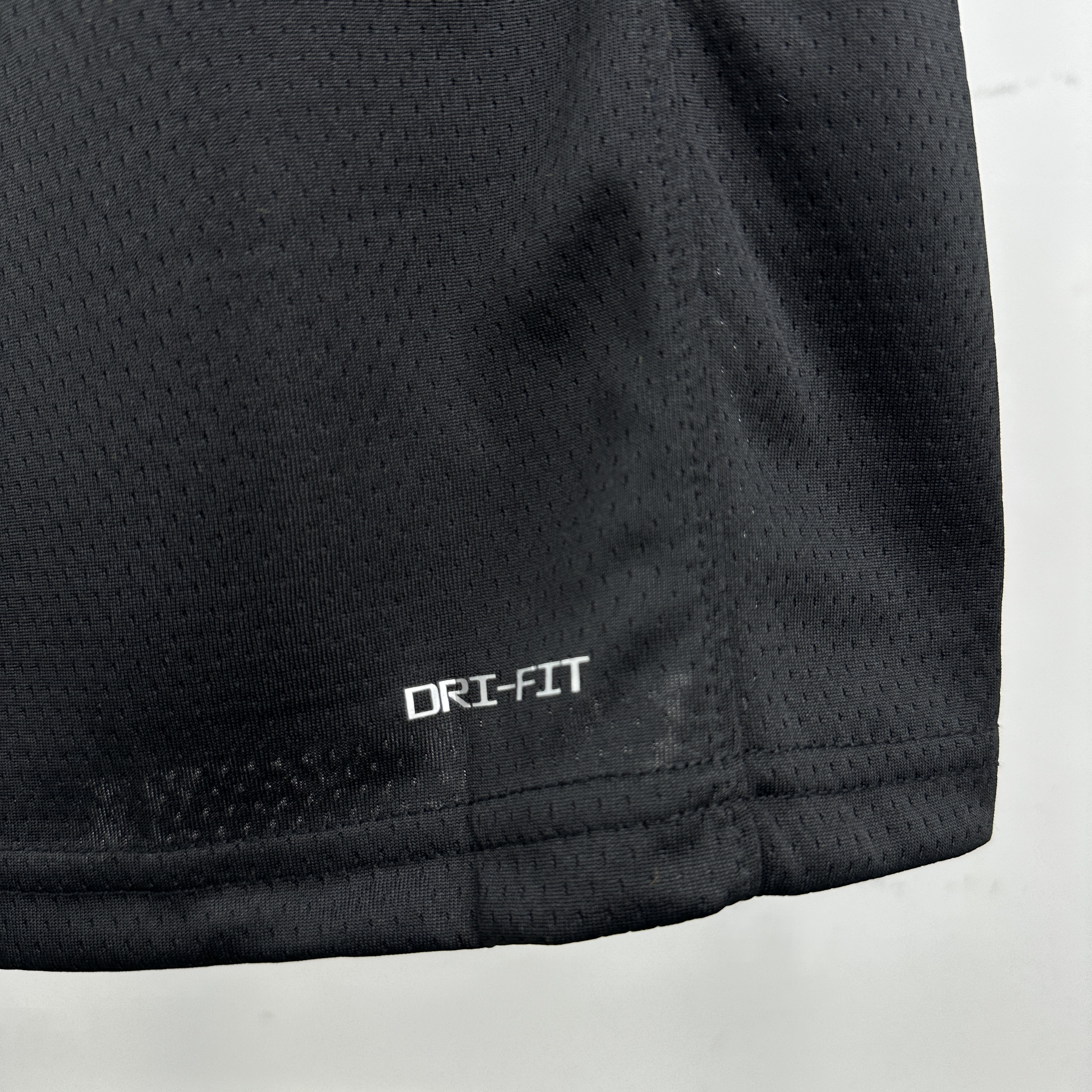 24 Season Lakers City Edition No.77 Dončić