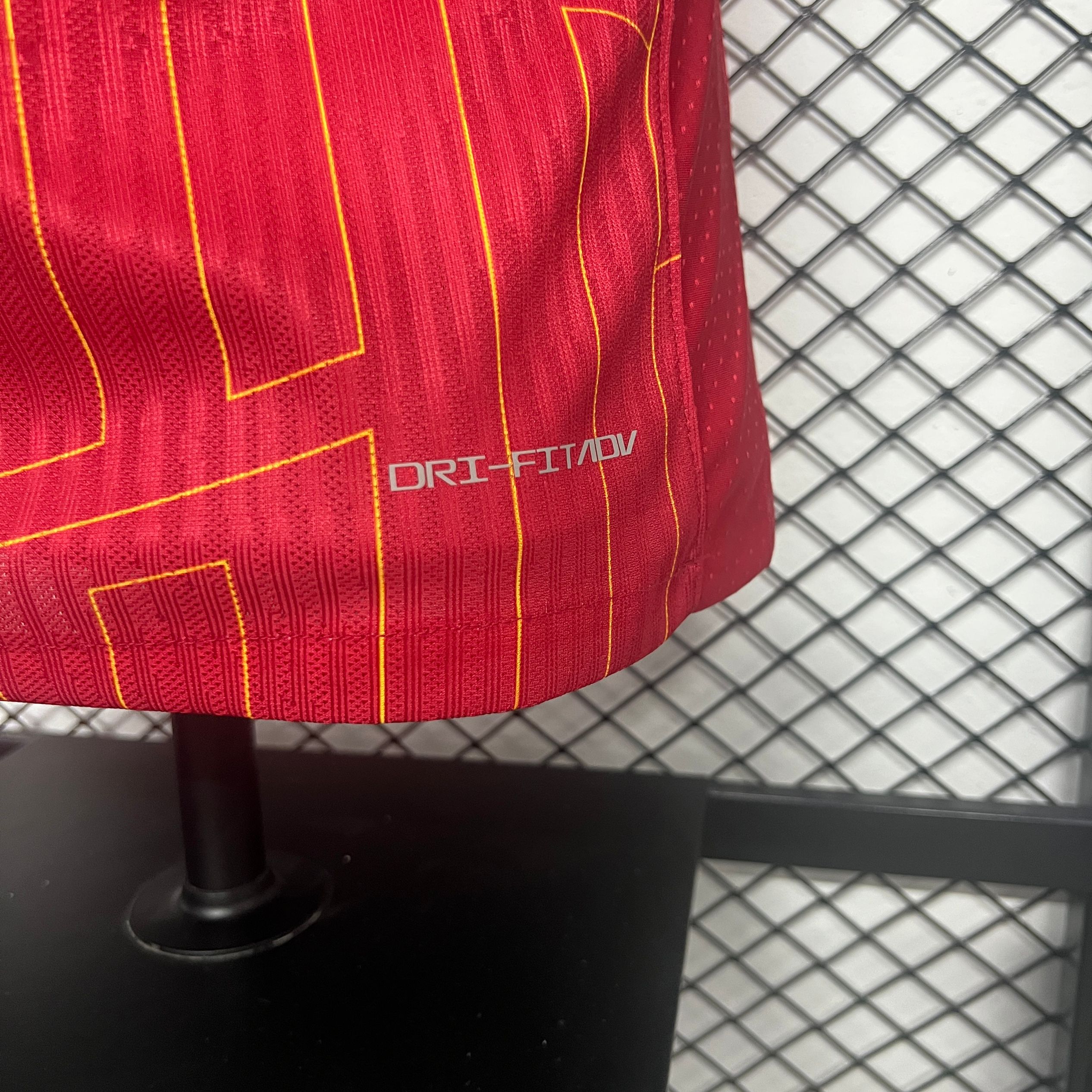 Player Version LVP  24/25 Home Red