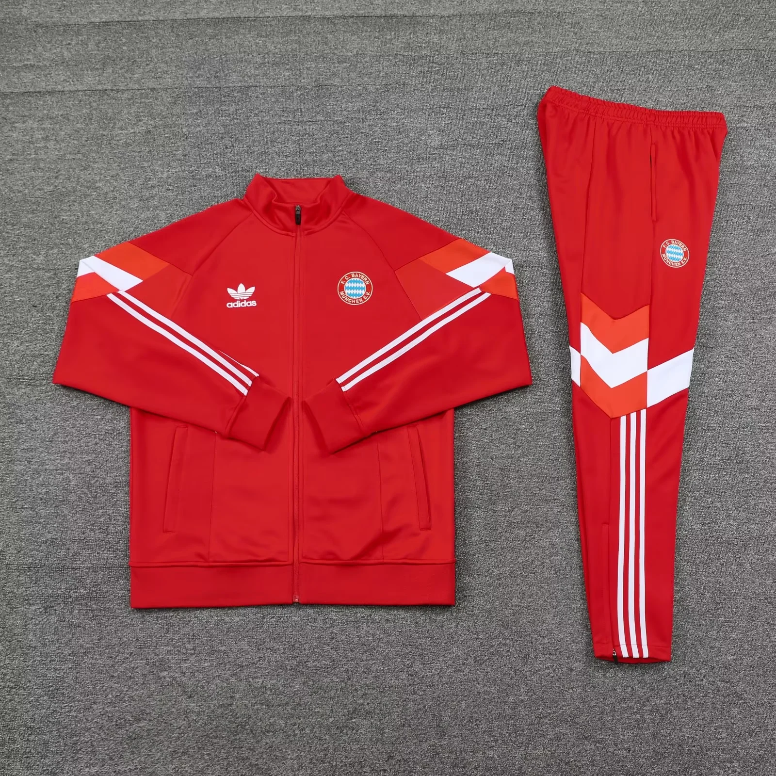 2425 Bayern München Training suit