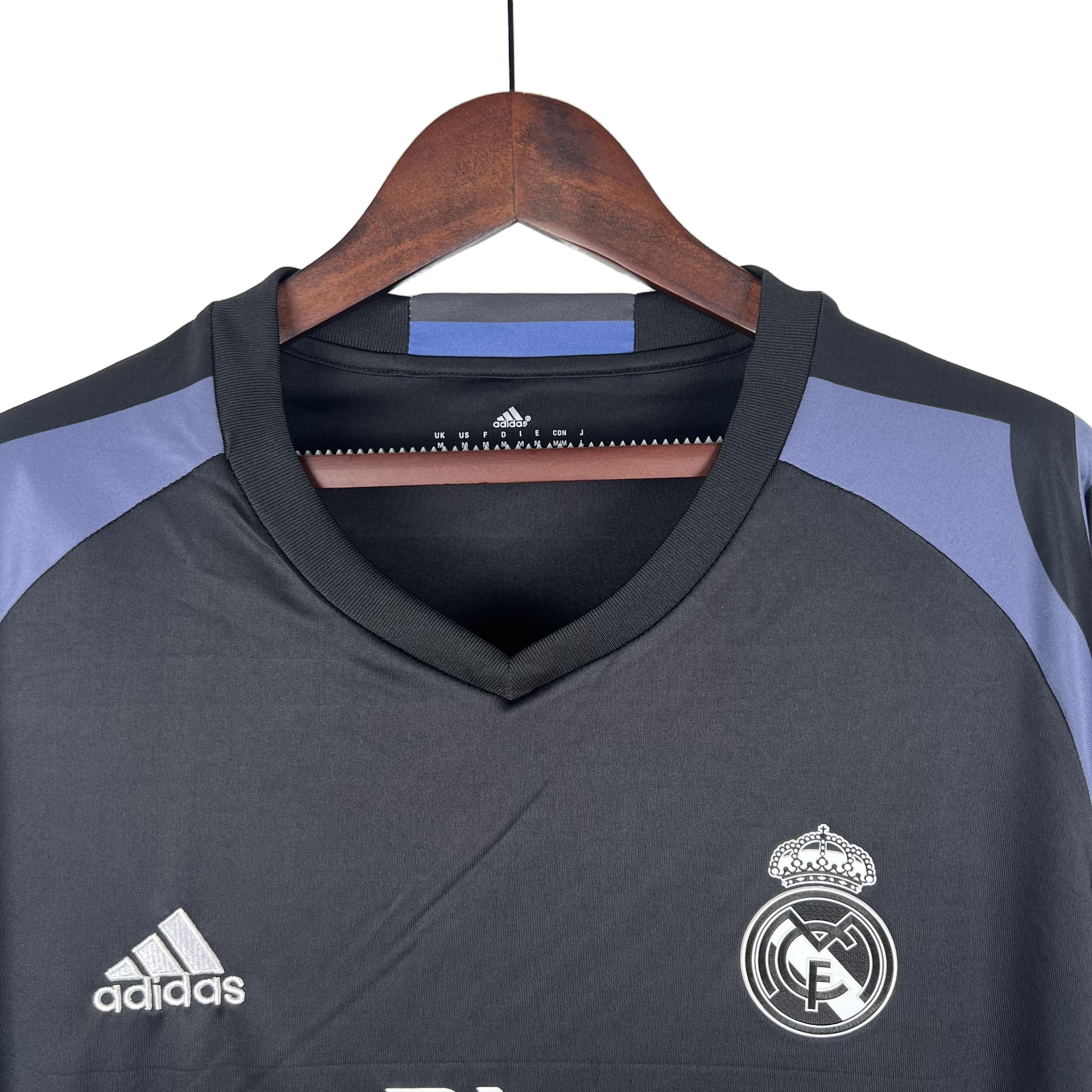 Retro  Real Mαdrid 2016/17 Third Long Sleeves