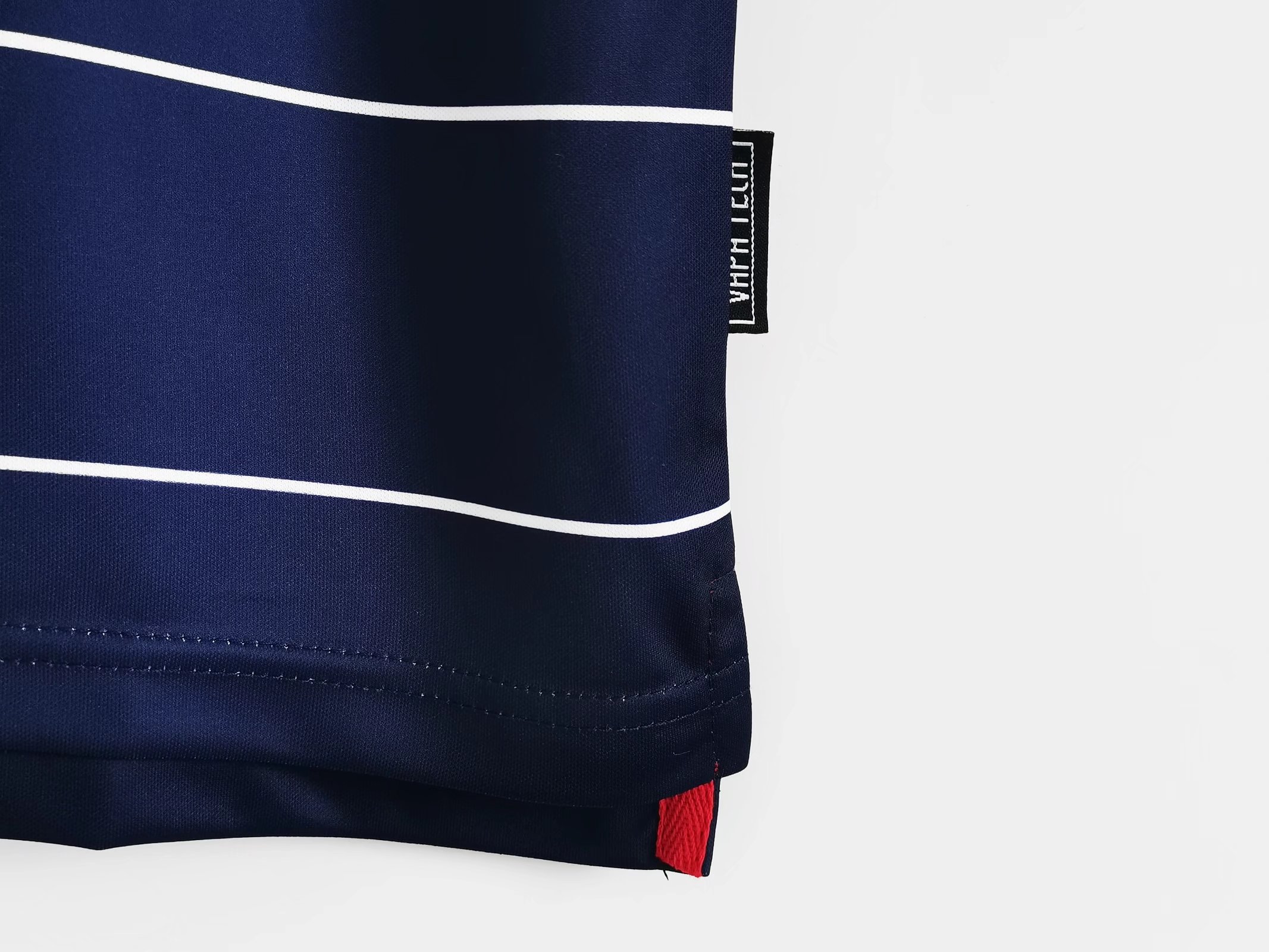 Retro Manchester United 1999 Away