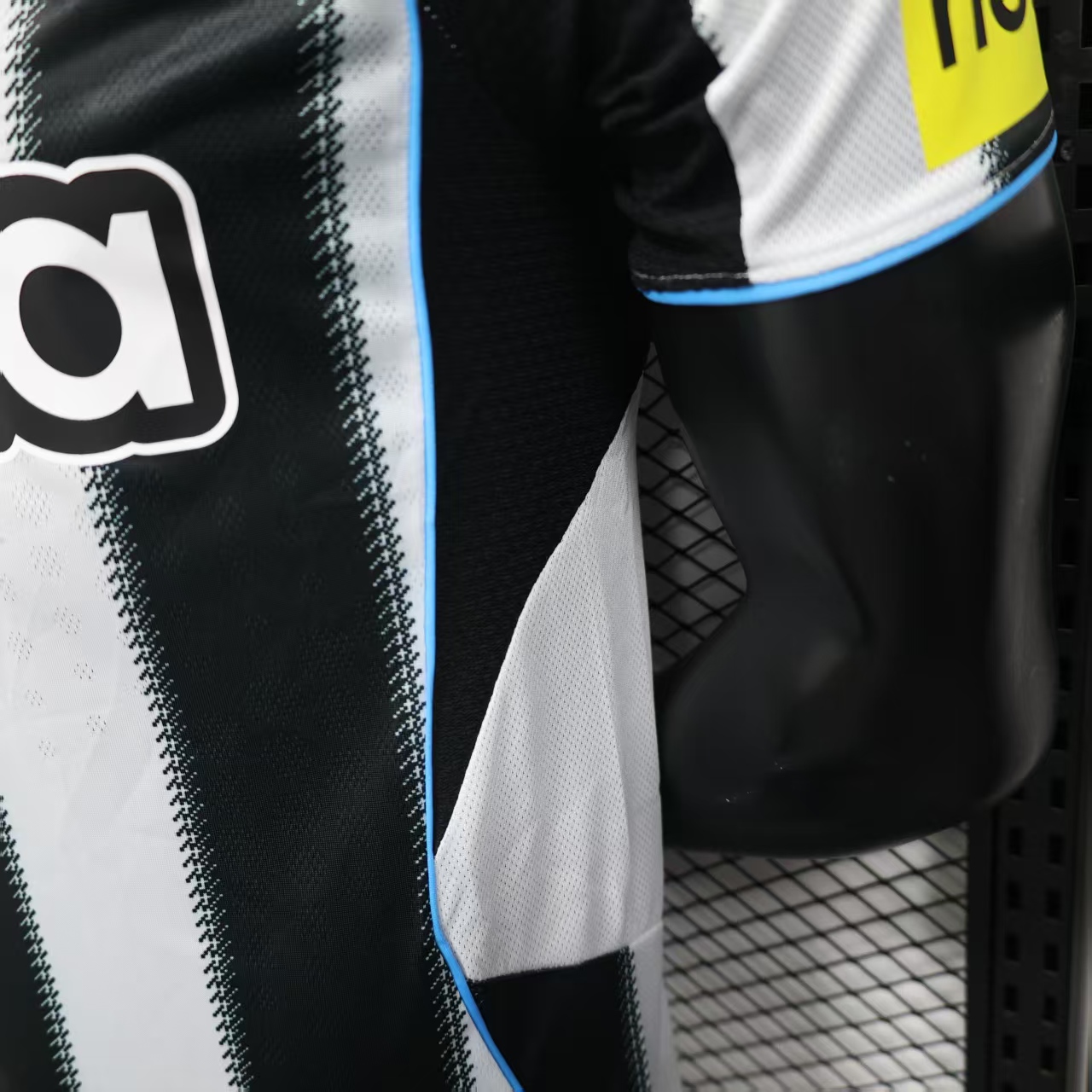 Player Version Newcastle 25/26 Home