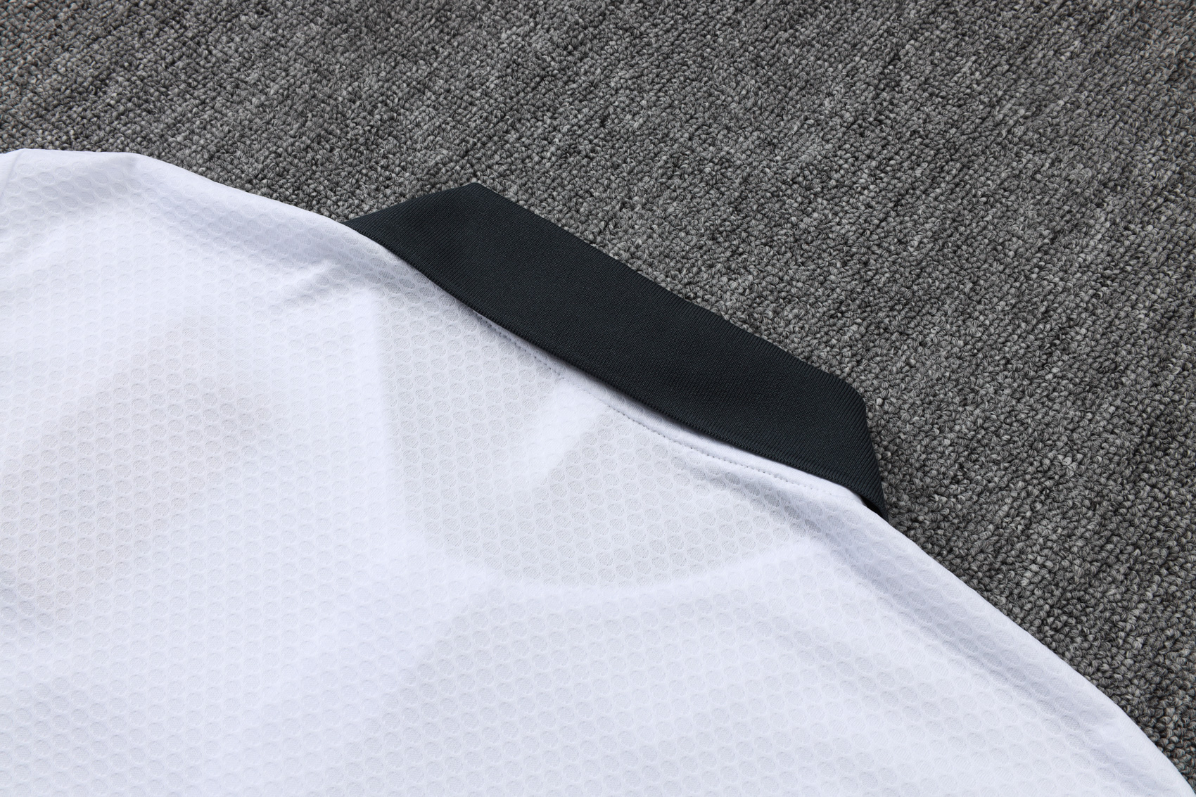 2526 Chelseα  Polo  C2521