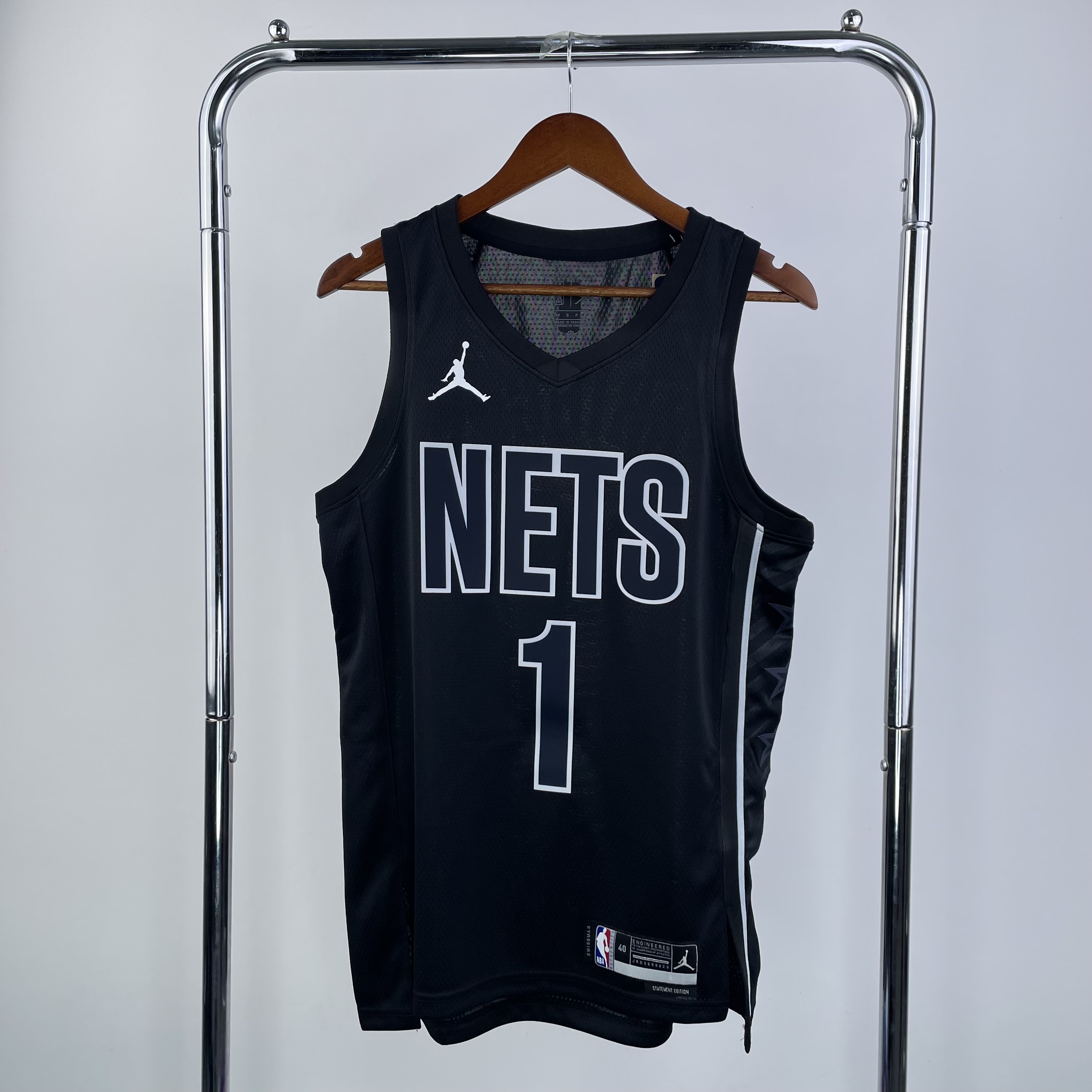 23 Season Brooklyn Nets Flyer Black  No. 1 Bridges