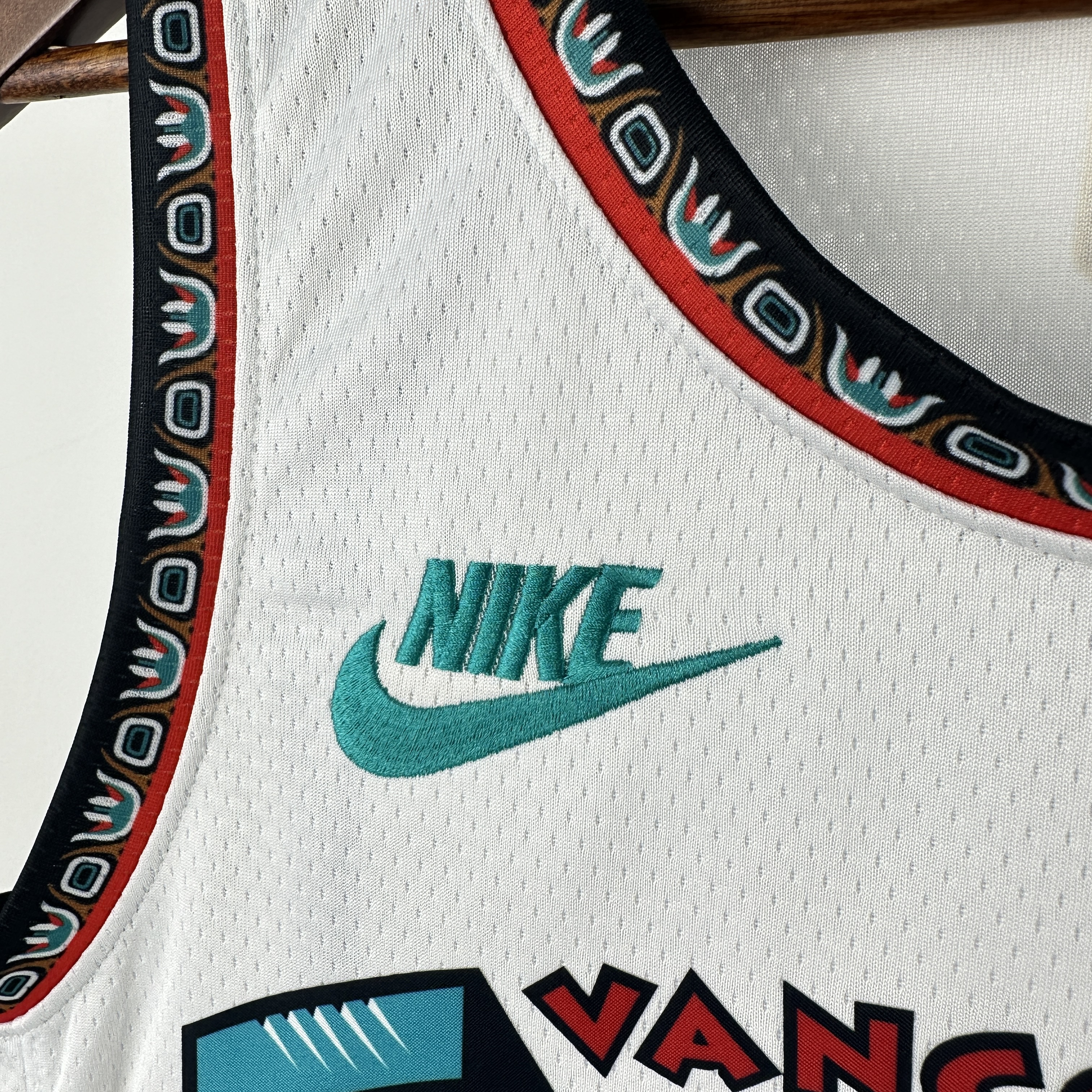 25 Season Grizzlies White  #17