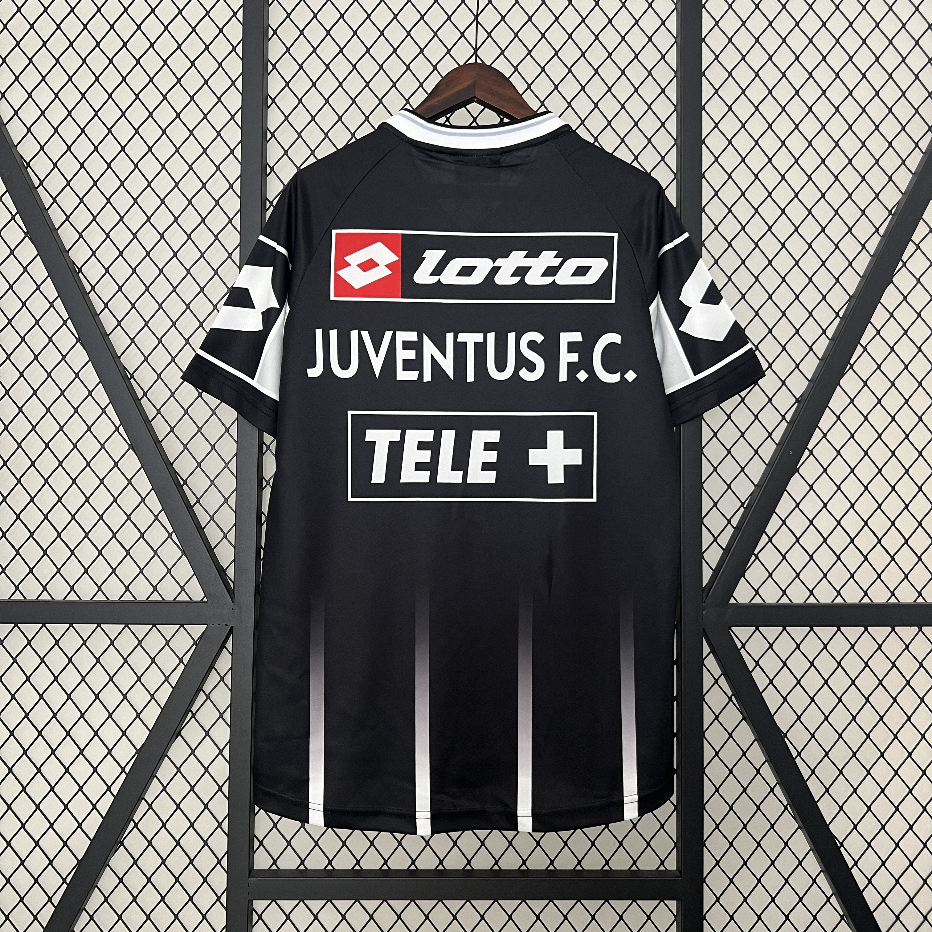 Retro  Juventus 00/01 Black