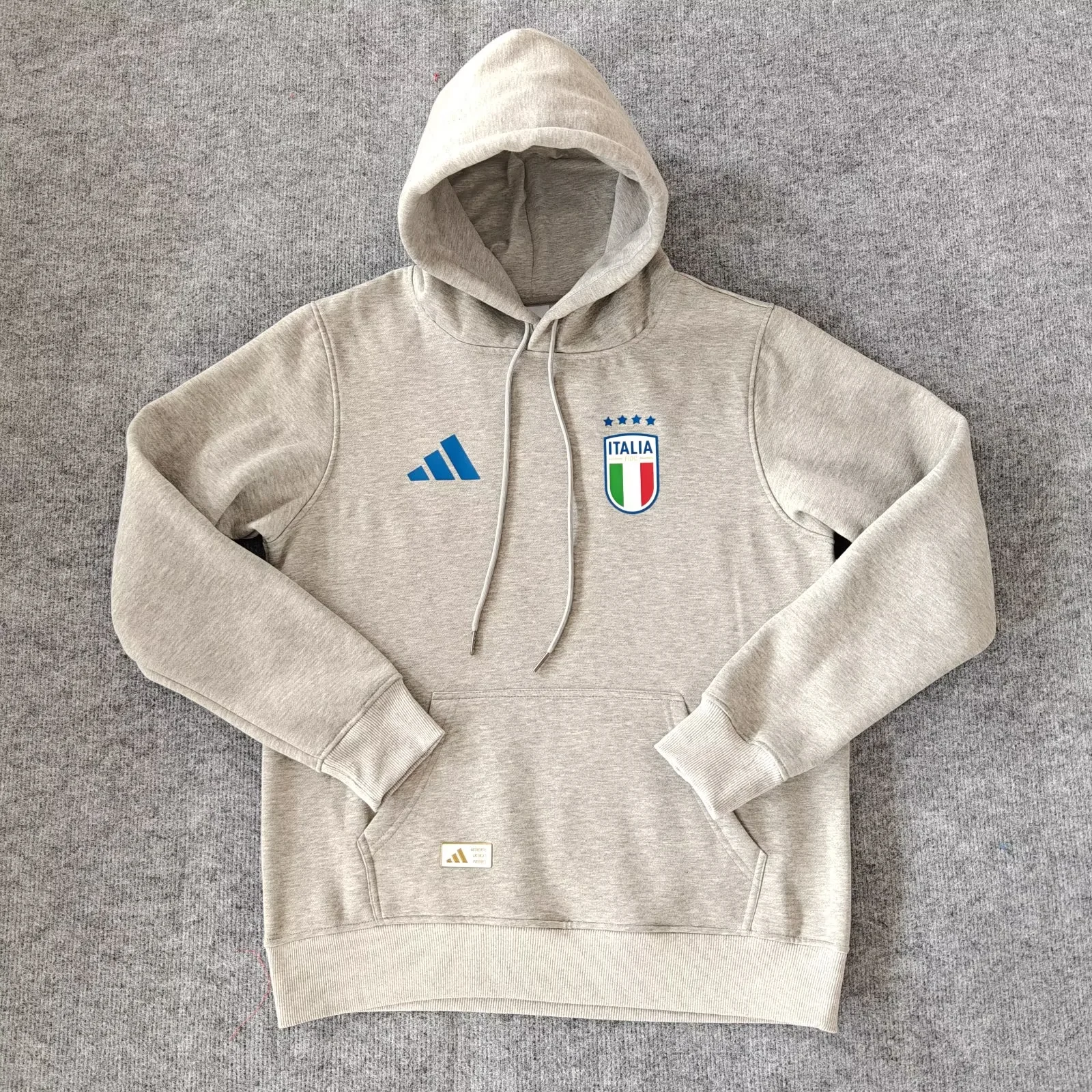 ITALY Sweater