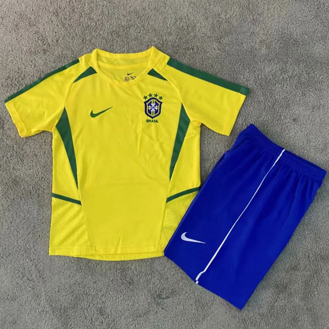 Kids Kiy Retro 2002 Brazil home 16-28