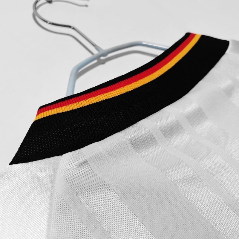 Retro  Germany 1992 Home White