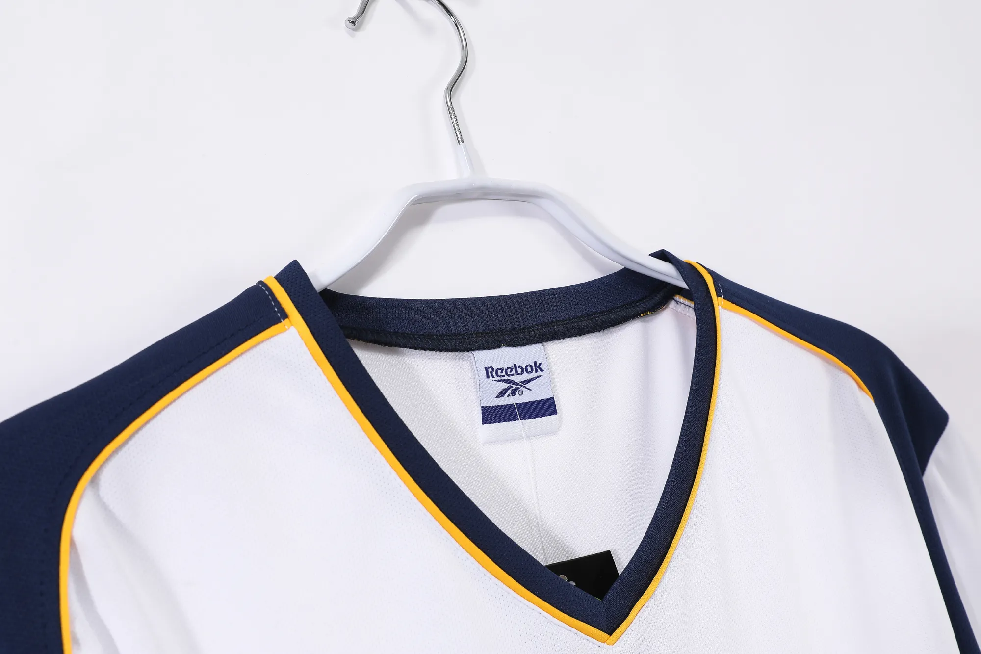 Retro LVP 2001-02 Away