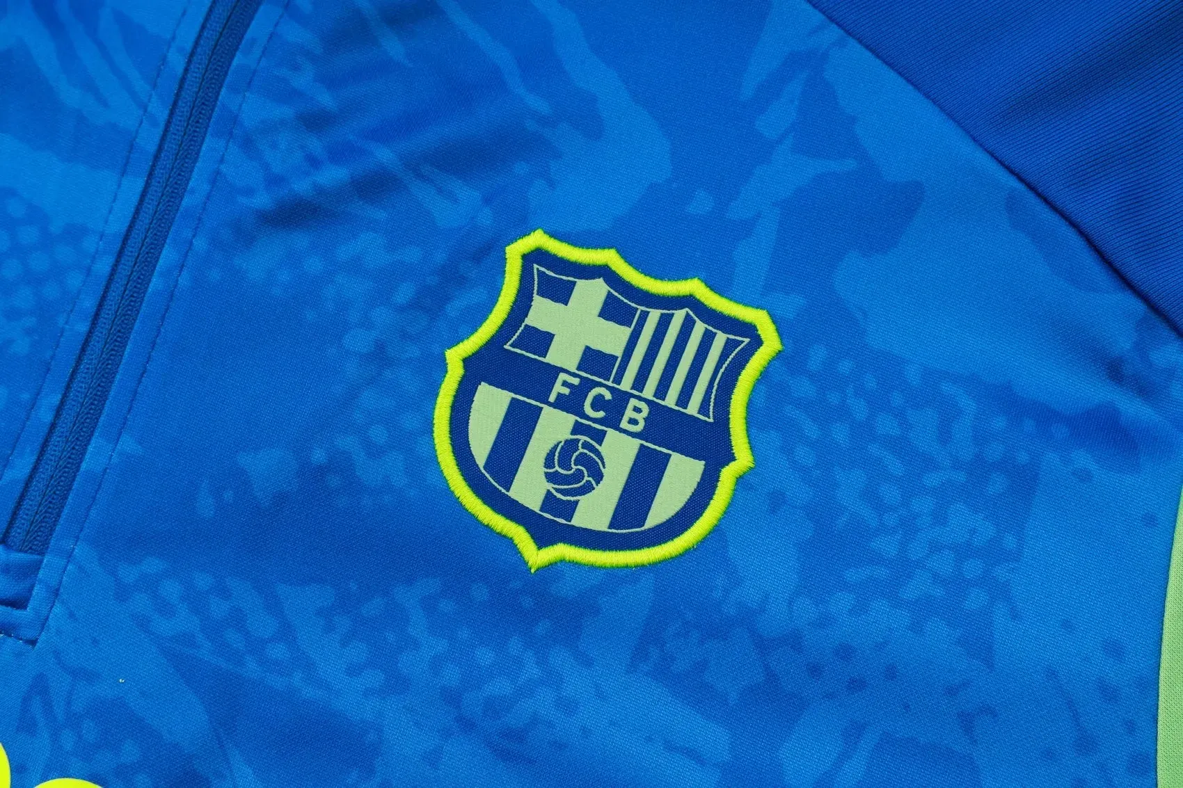 Barcelona Tracksuit S-XXL